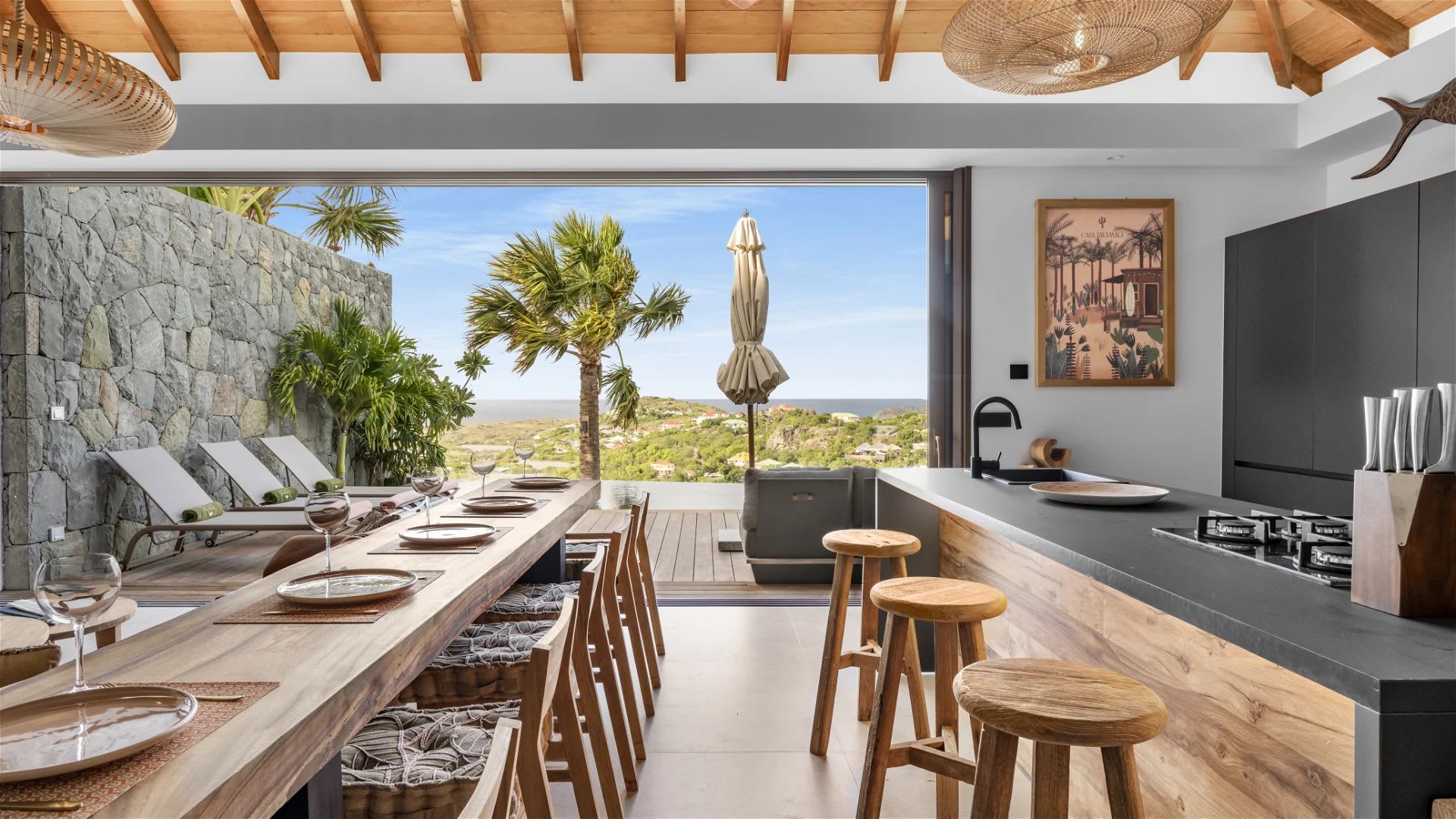 Superb 2 Bedroom With Ocean View | Photo 15