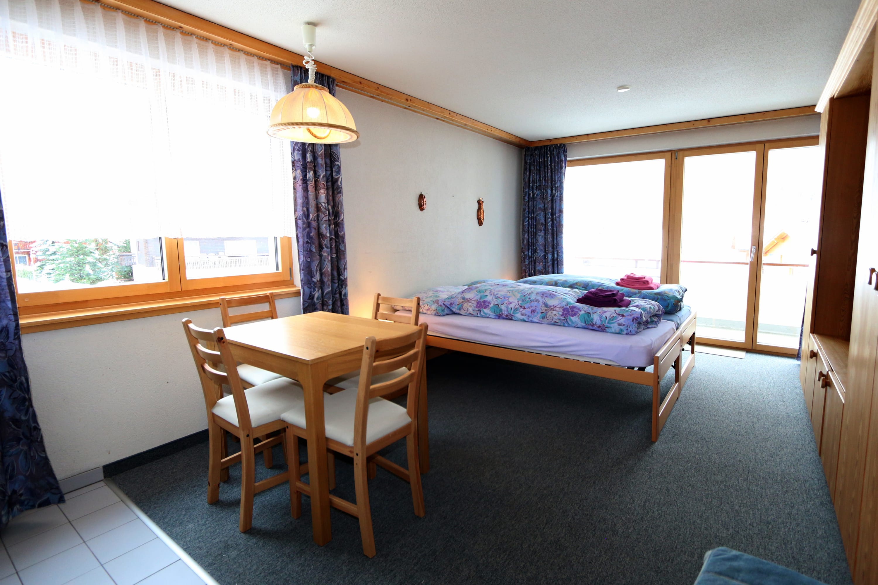 Hirsch 23: Ski in/out studio on the slopes — Saas-Fee, Valais — vacation rental