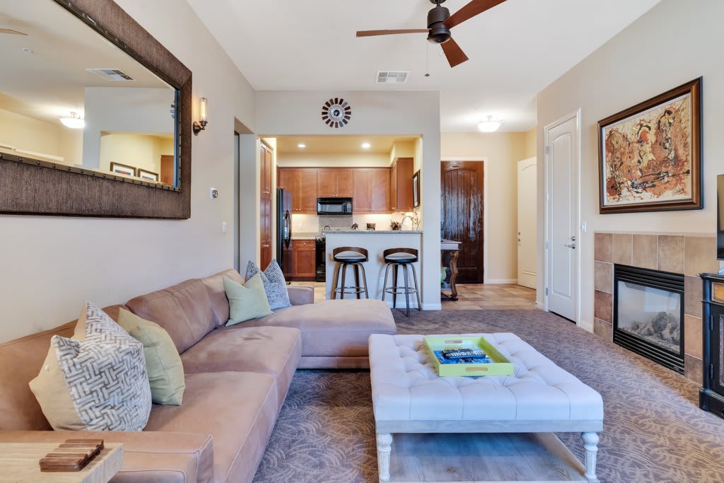 Secluded 2 BR Legacy Villas, Premium Location - Photo 3