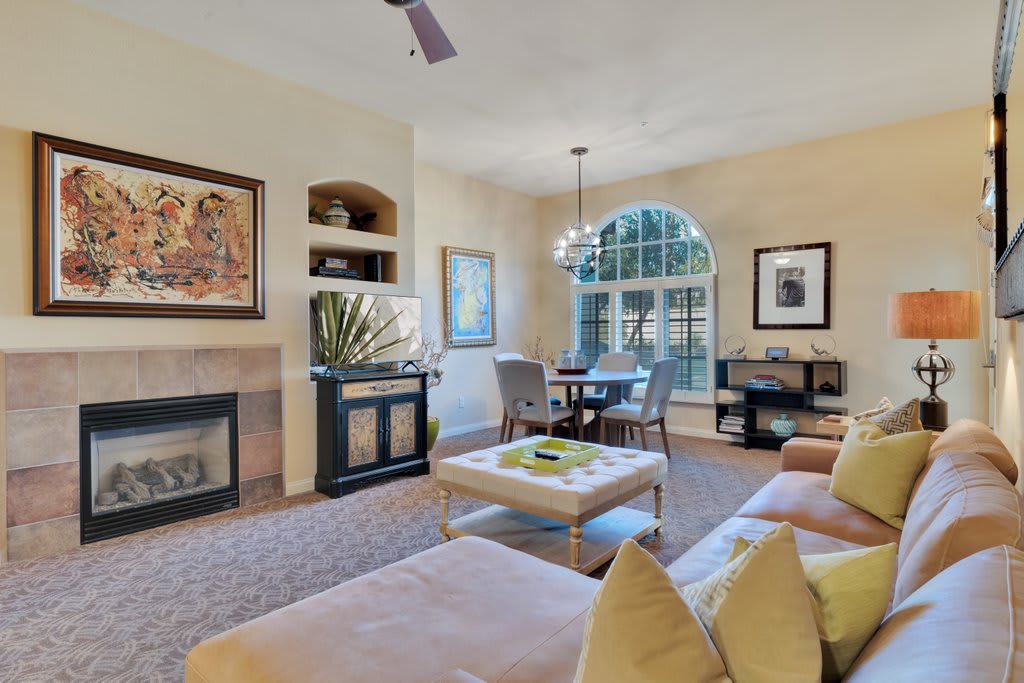 Secluded 2 BR Legacy Villas, Premium Location - Photo 2