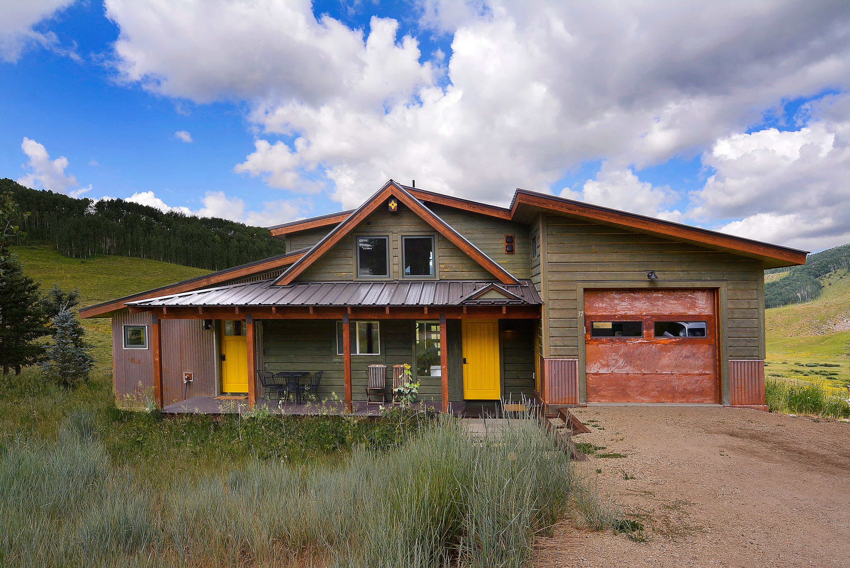Top of the World, Renovated 3 BR, VIEWS! — Mt. Crested Butte, CO — vacation rental