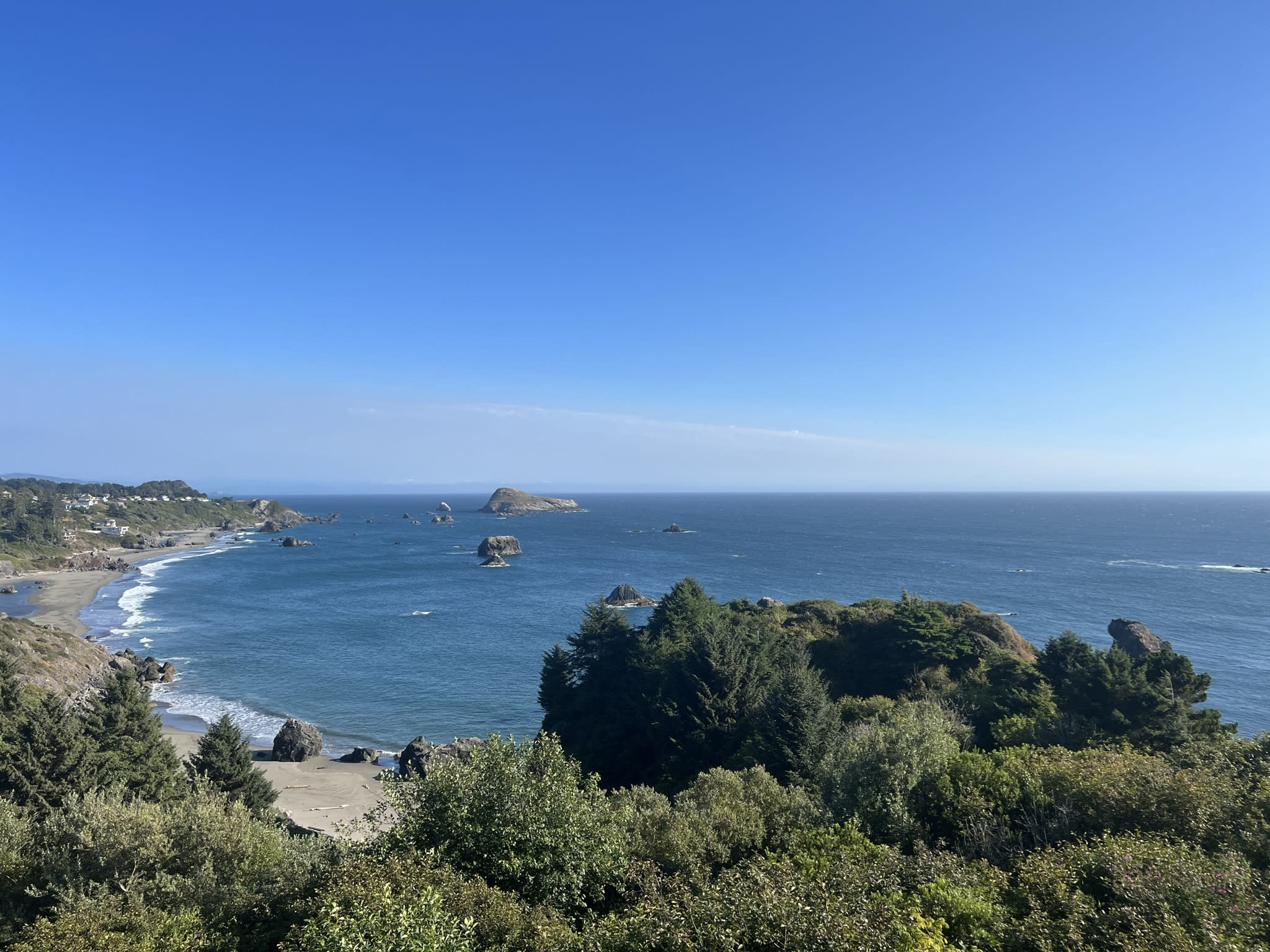 Pacific Panorama At Rainbow Rock — Brookings, OR — vacation rental