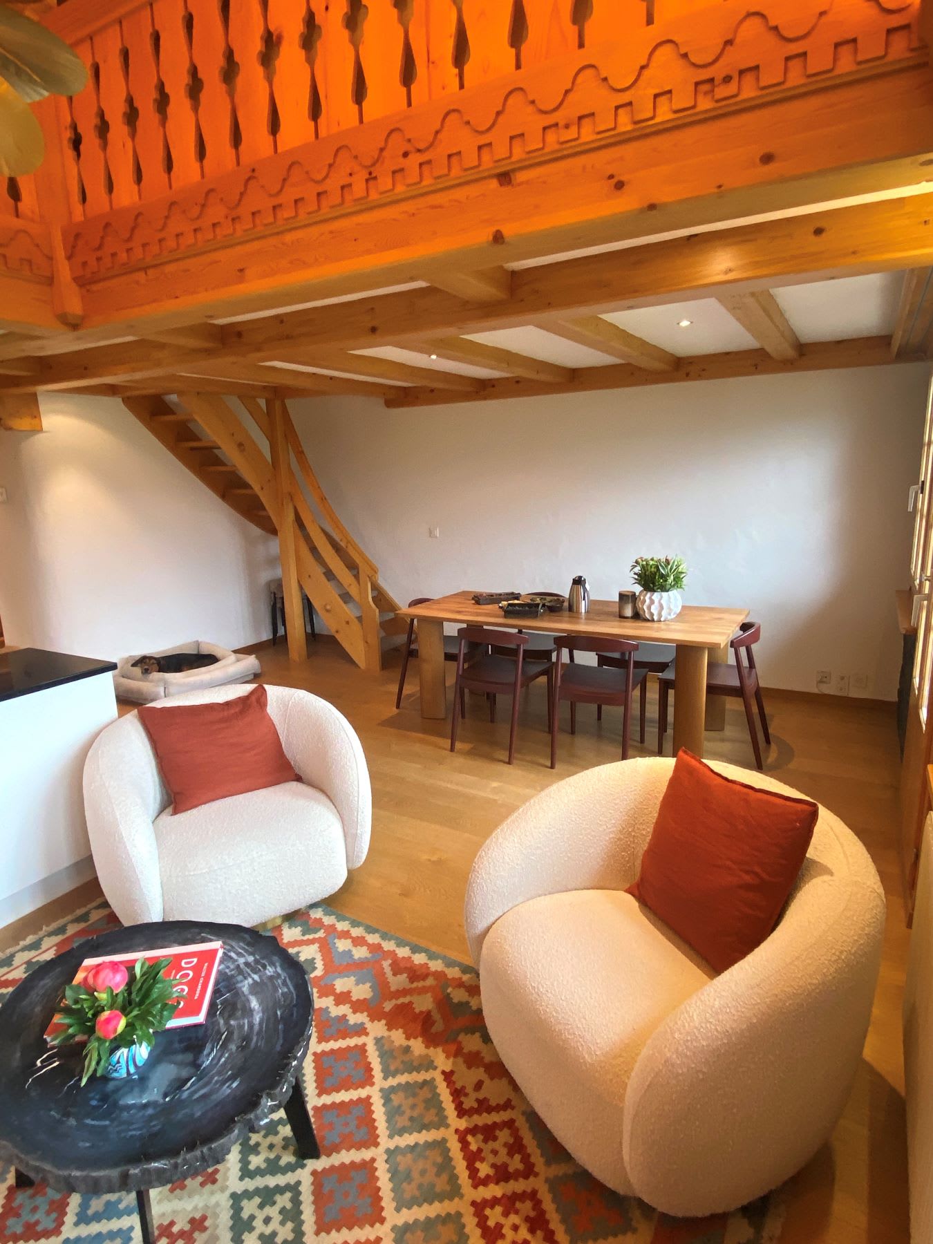 GST144 Julian Soldan