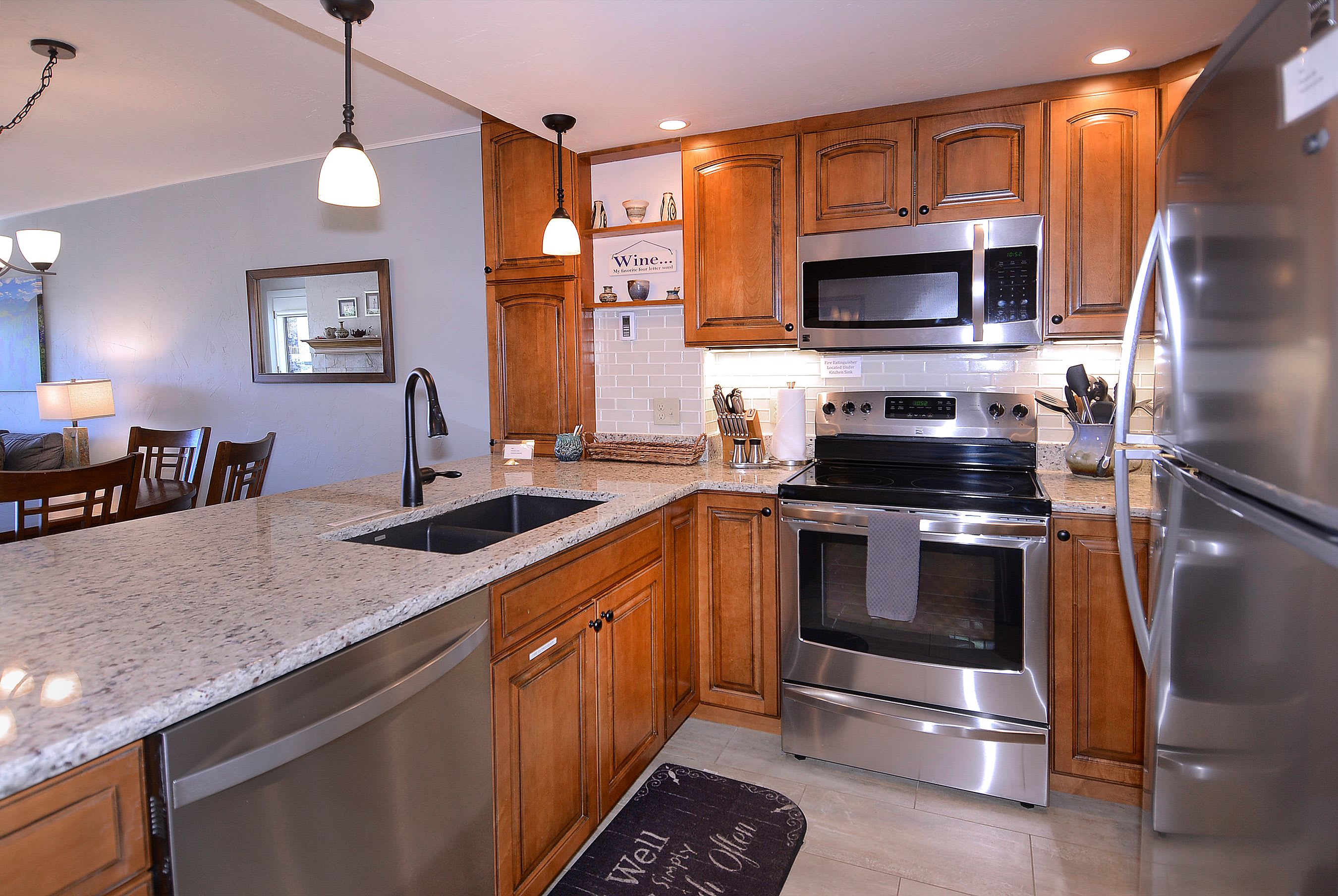 Columbine Slopeside, Ski in/out, Hot tub — Mt. Crested Butte, CO — vacation rental