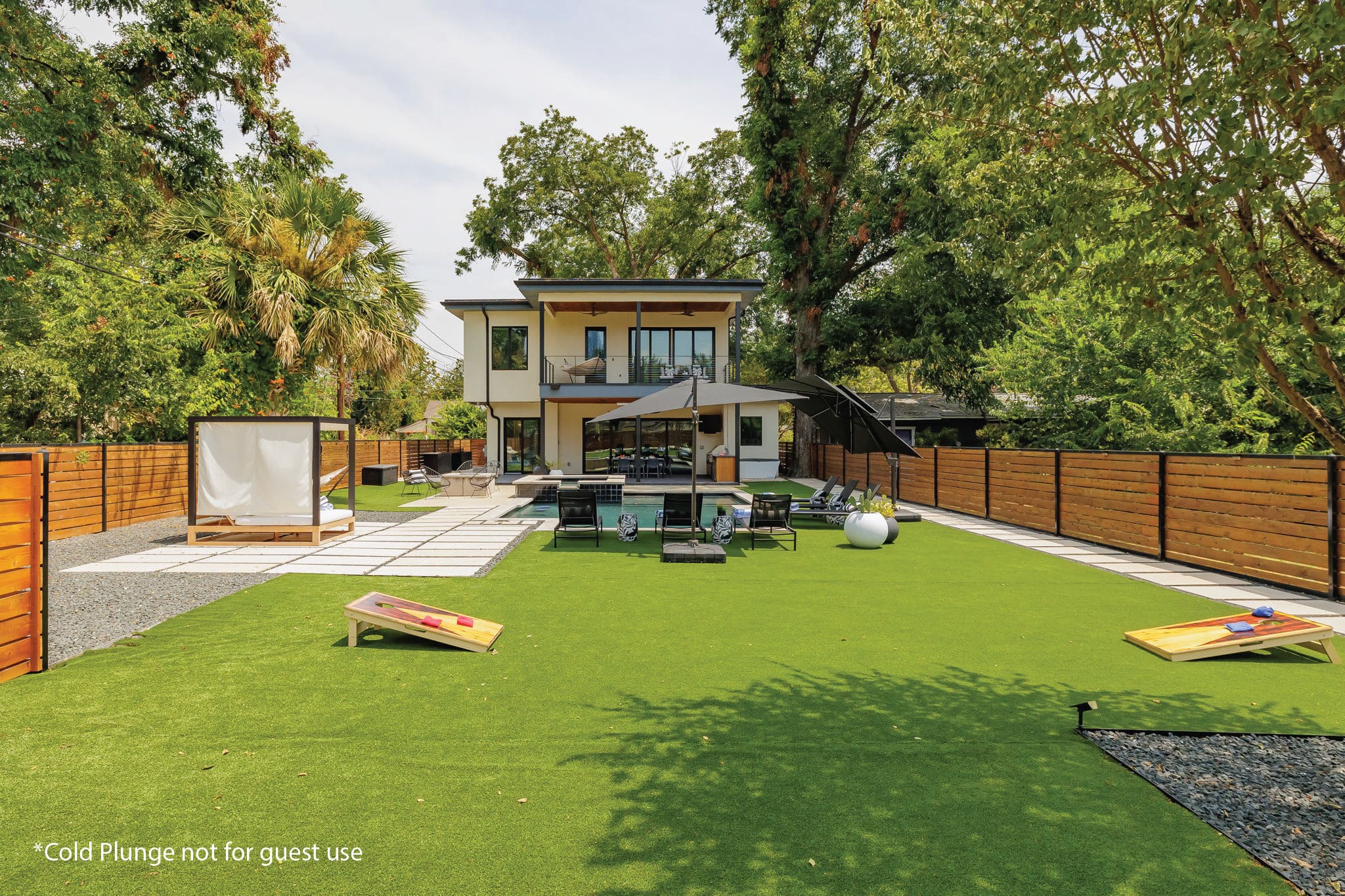 Walk to Town Lake & Rainey | Zenith - Portoro