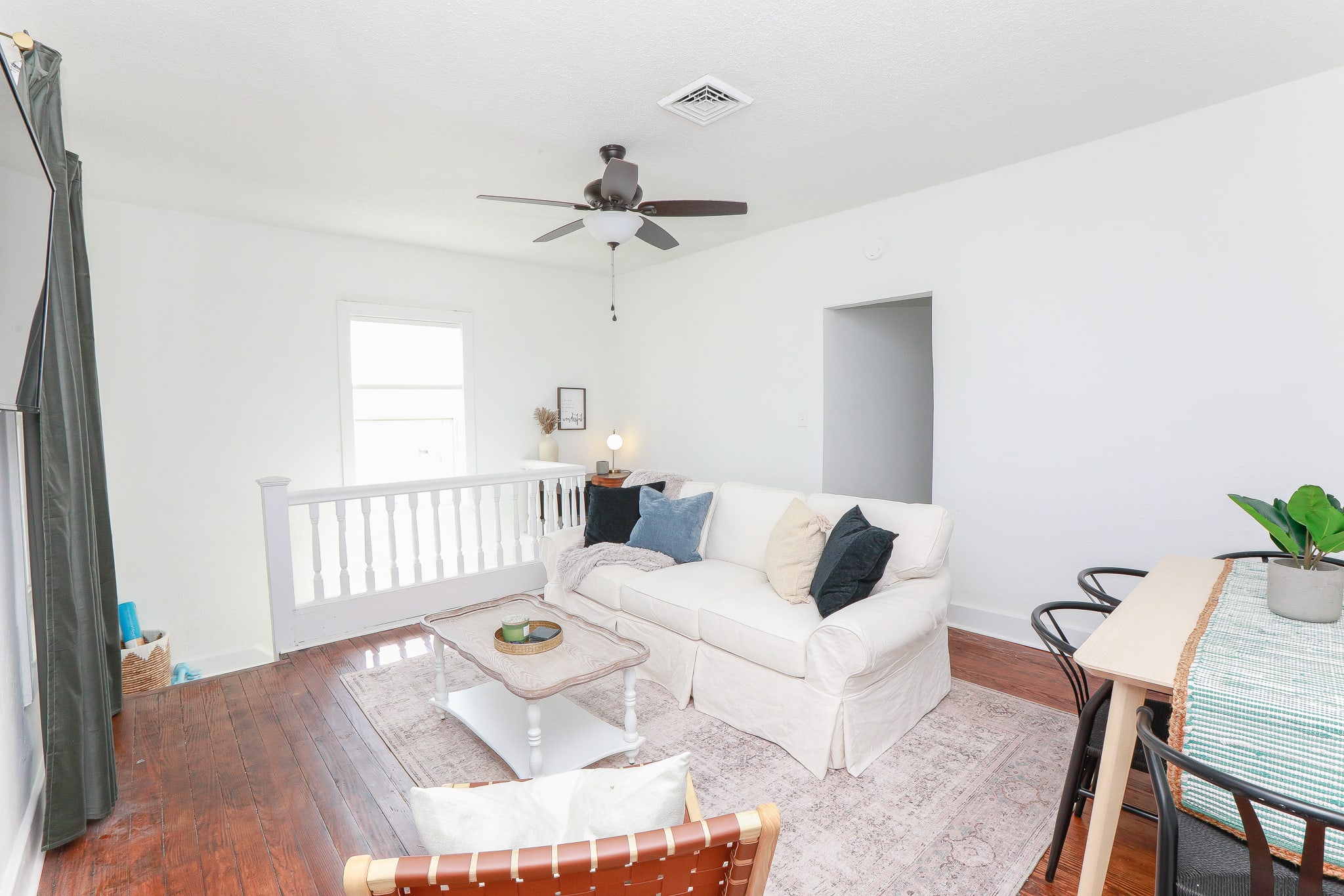 Sojourn Beach Front Escape Balcony & Beach Access — Norfolk, VA — vacation rental