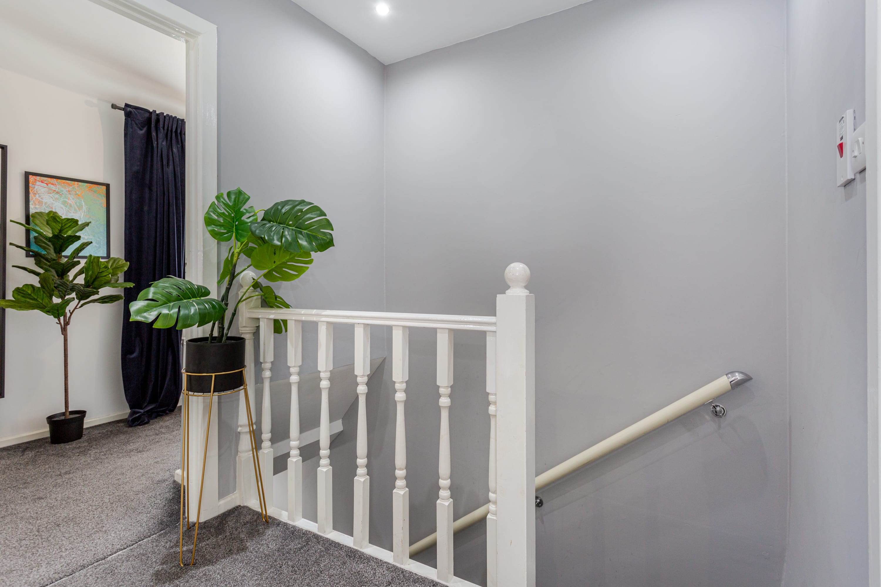 Family Haven 5 min to City Centre + 2 free parking in 42 Hacking Street M7 4YD - Property image 22 - VivreStays