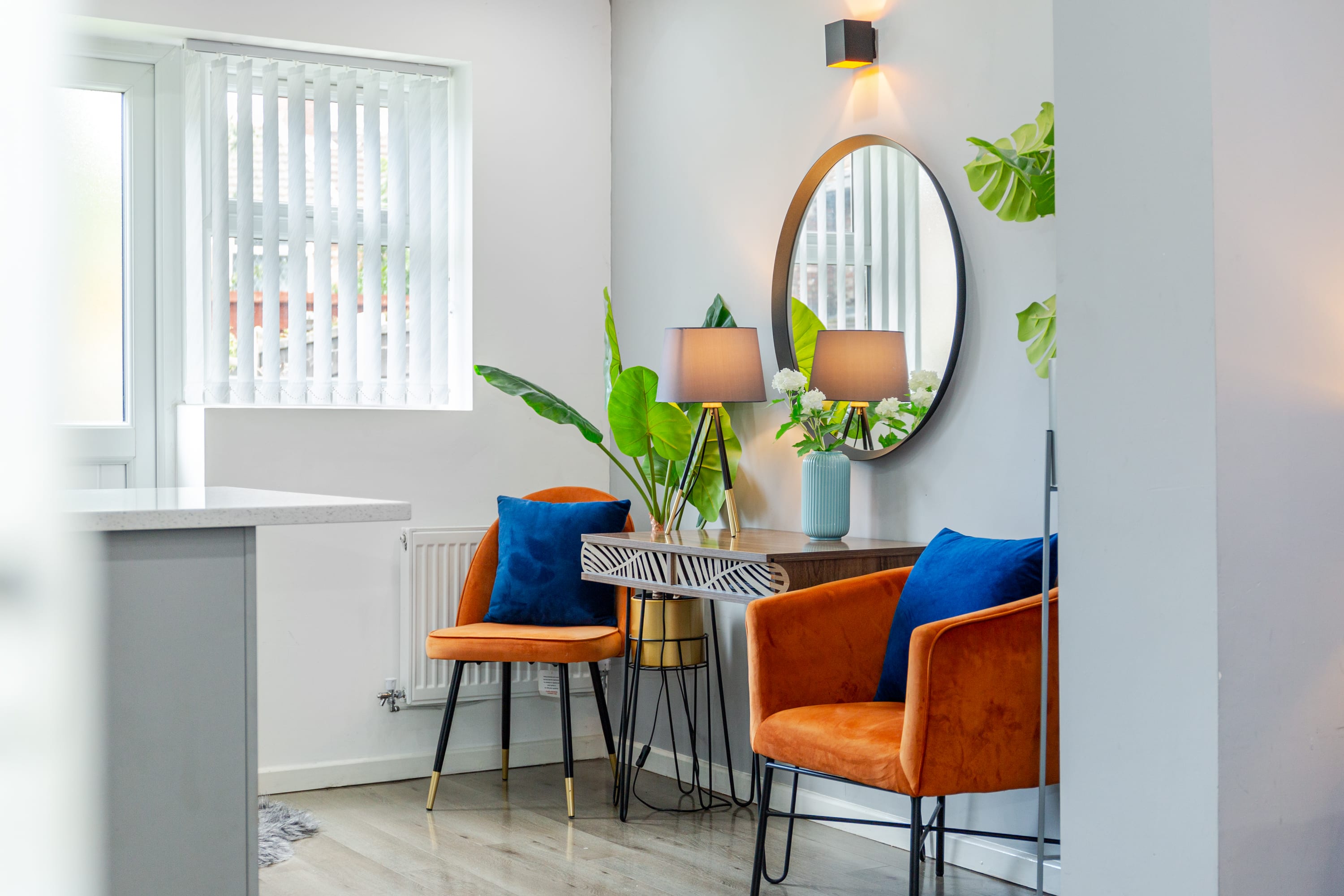 Family Haven 5 min to City Centre + 2 free parking in 42 Hacking Street M7 4YD - Property image 8 - VivreStays