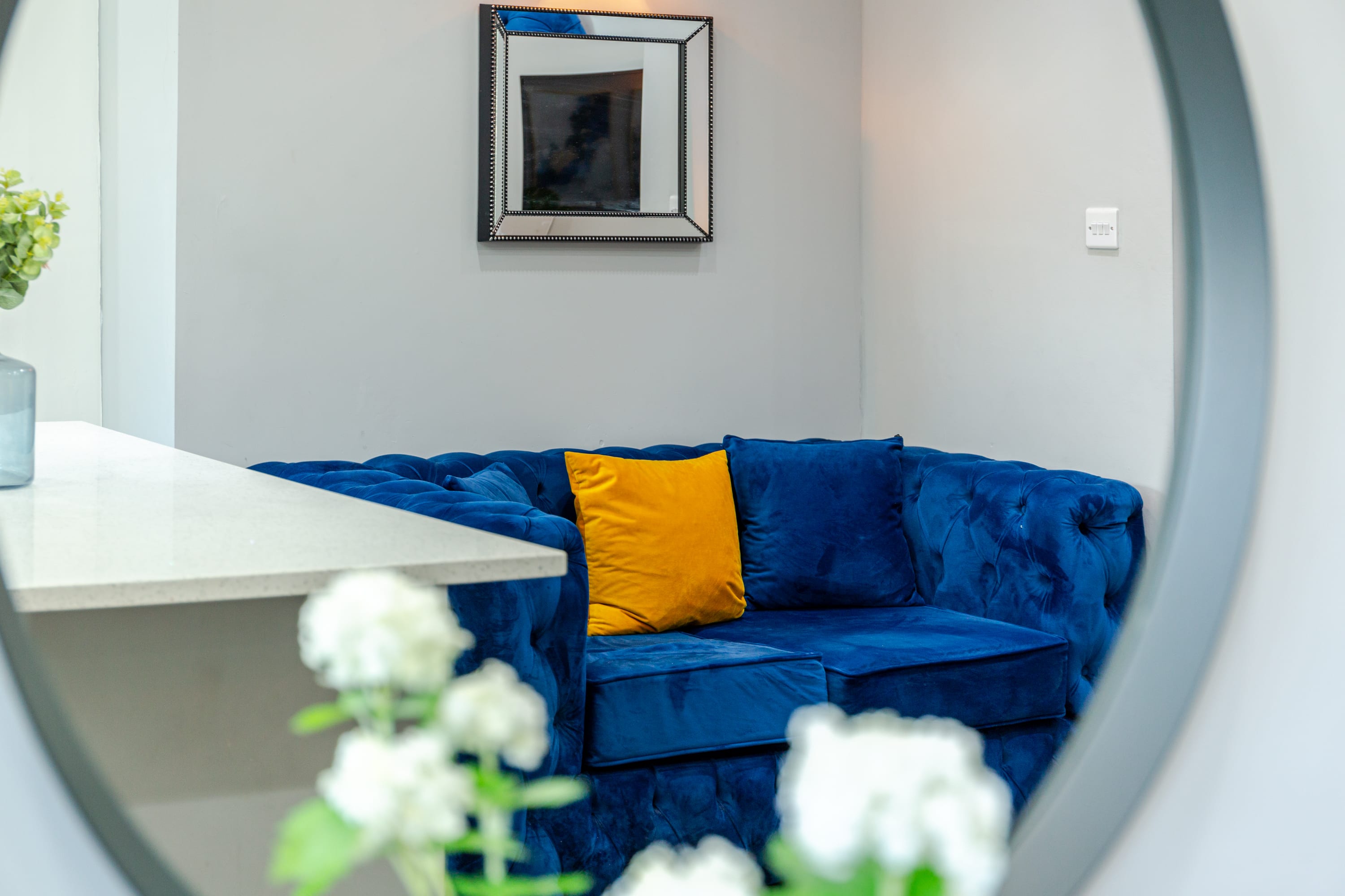 Family Haven 5 min to City Centre + 2 free parking in 42 Hacking Street M7 4YD - Property image 20 - VivreStays