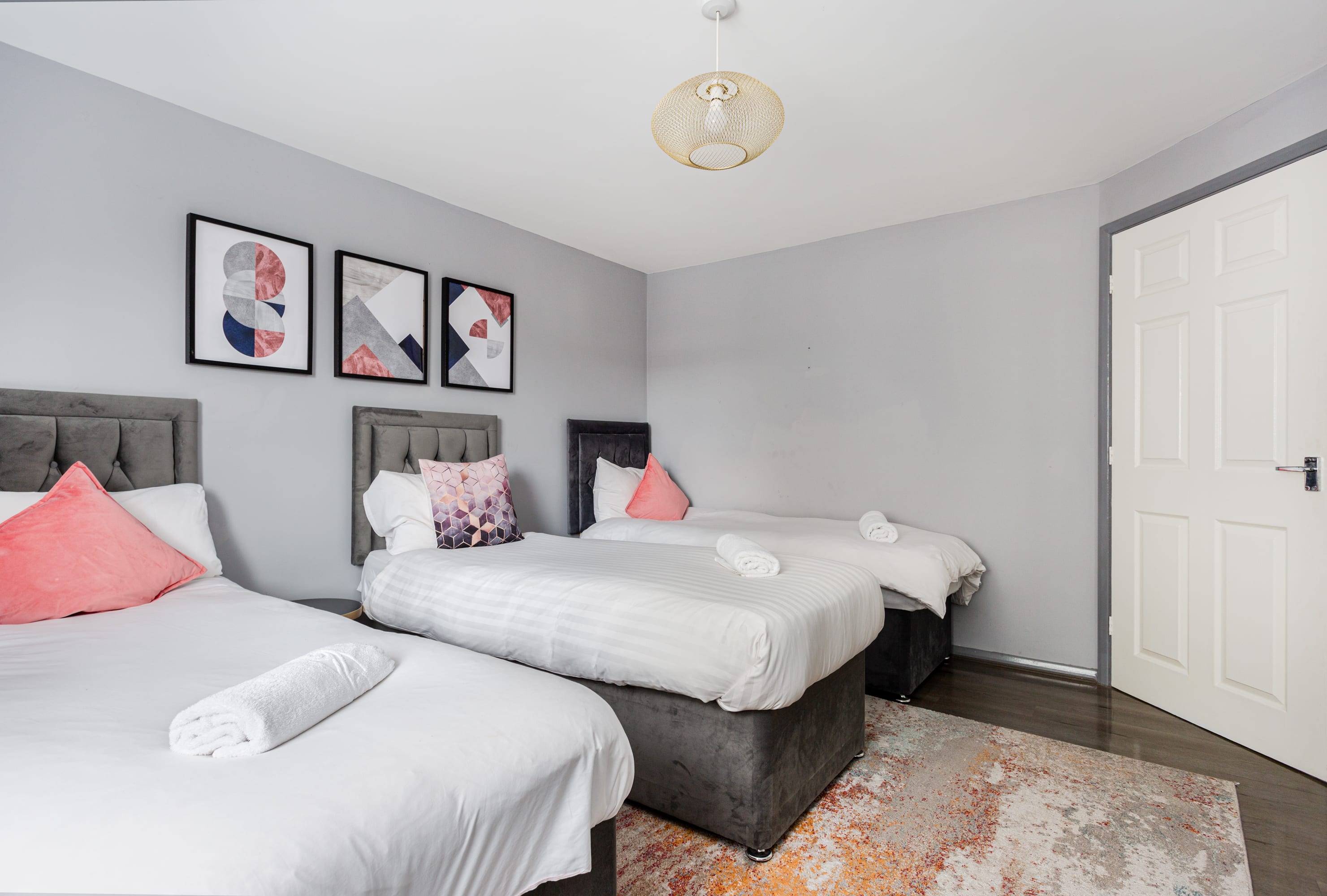 View 2-Bed Flat | Trafford Centre | Sleeps 5 | Parking in White Star Court M44 6QN 2-Bed Flat | Trafford Centre | Sleeps 5 | Parking in White Star Court M44 6QN - Property image 3 - VivreStays