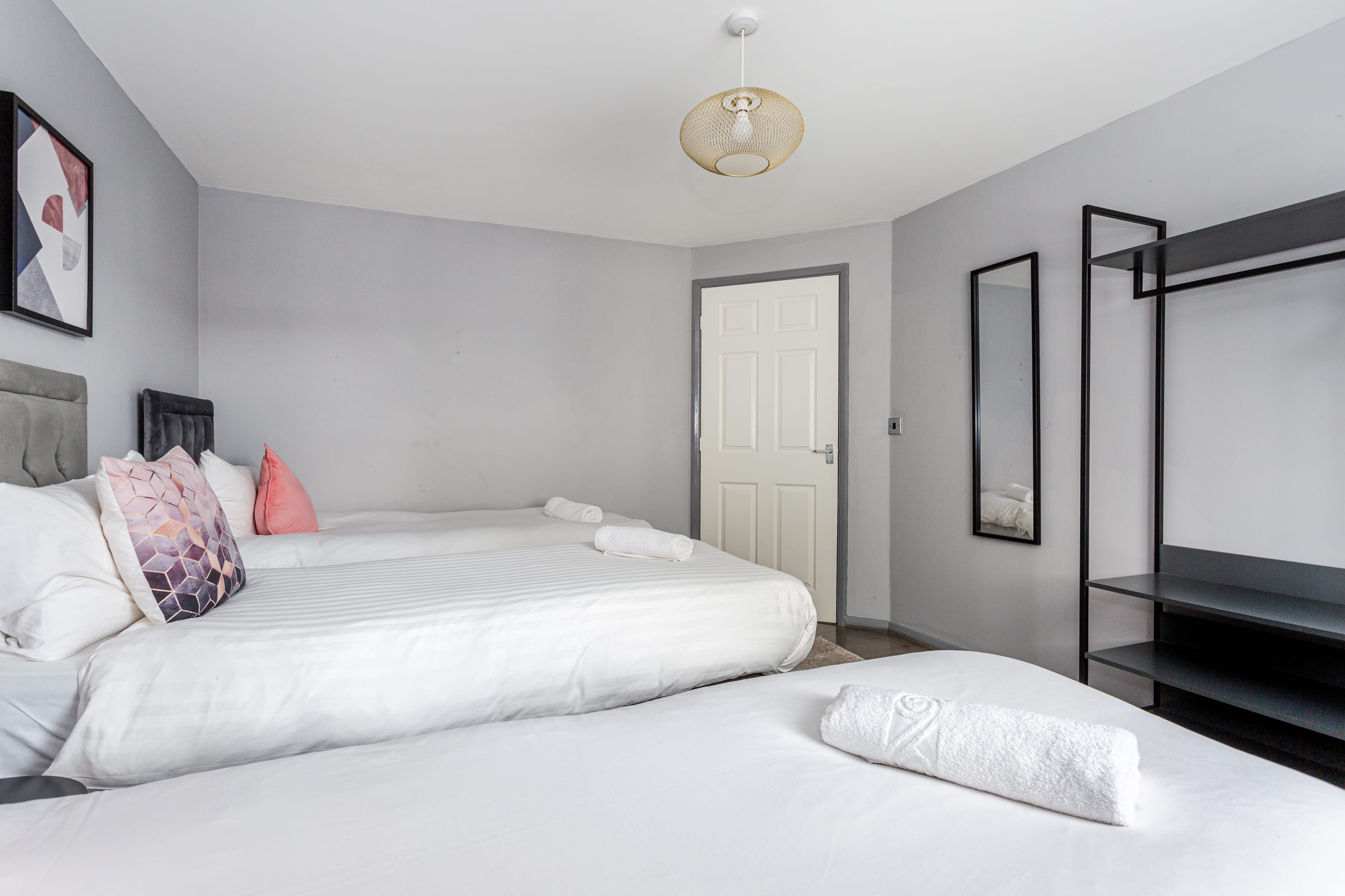 View 2-Bed Flat | Trafford Centre | Sleeps 5 | Parking in White Star Court M44 6QN 2-Bed Flat | Trafford Centre | Sleeps 5 | Parking in White Star Court M44 6QN - Property image 15 - VivreStays
