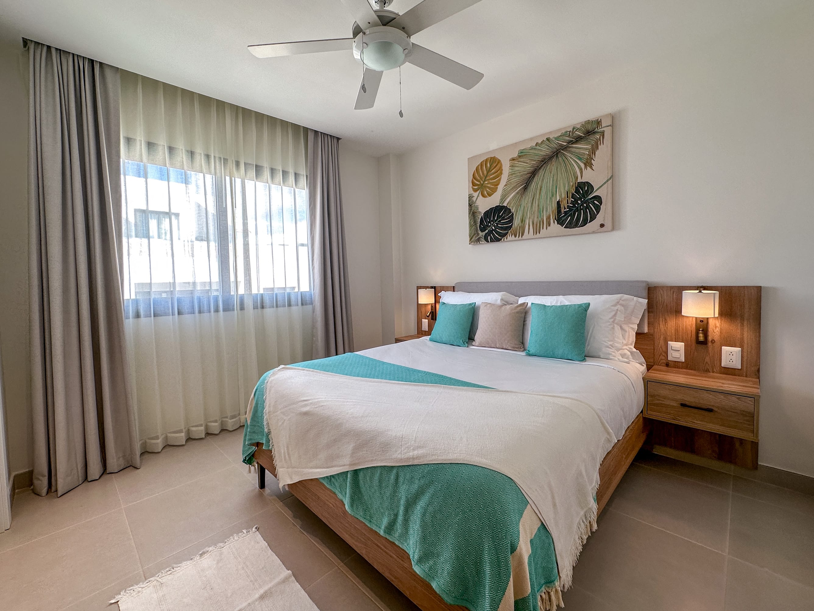 Elegant and spacious Penthouse with Ocean View