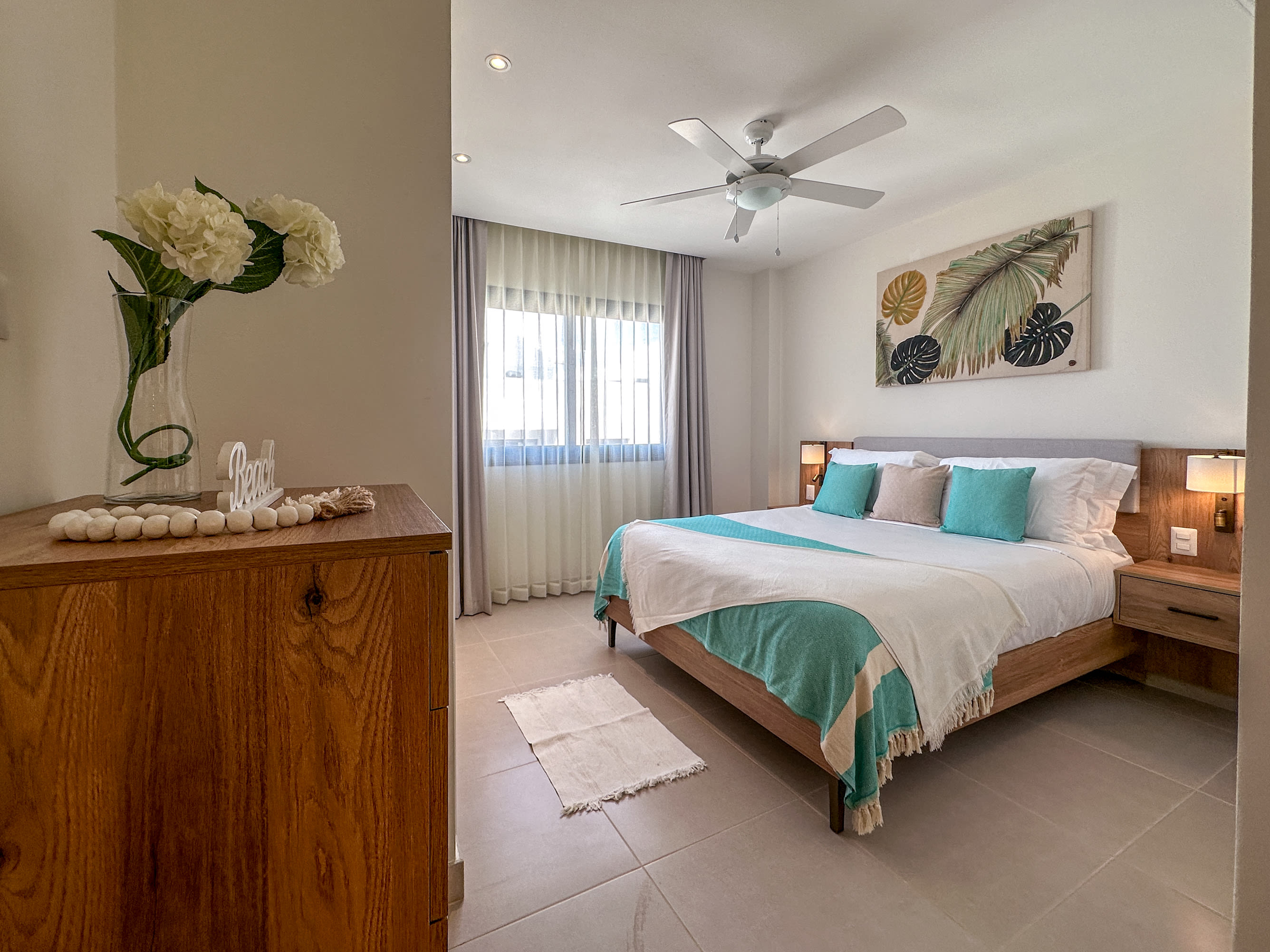Elegant and spacious Penthouse with Ocean View