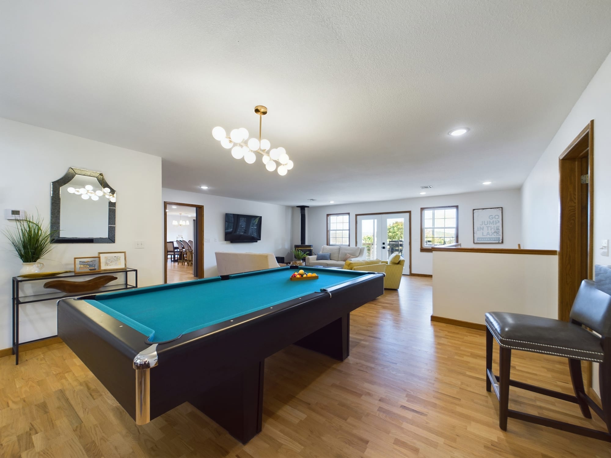 Primary Floor Pool Table