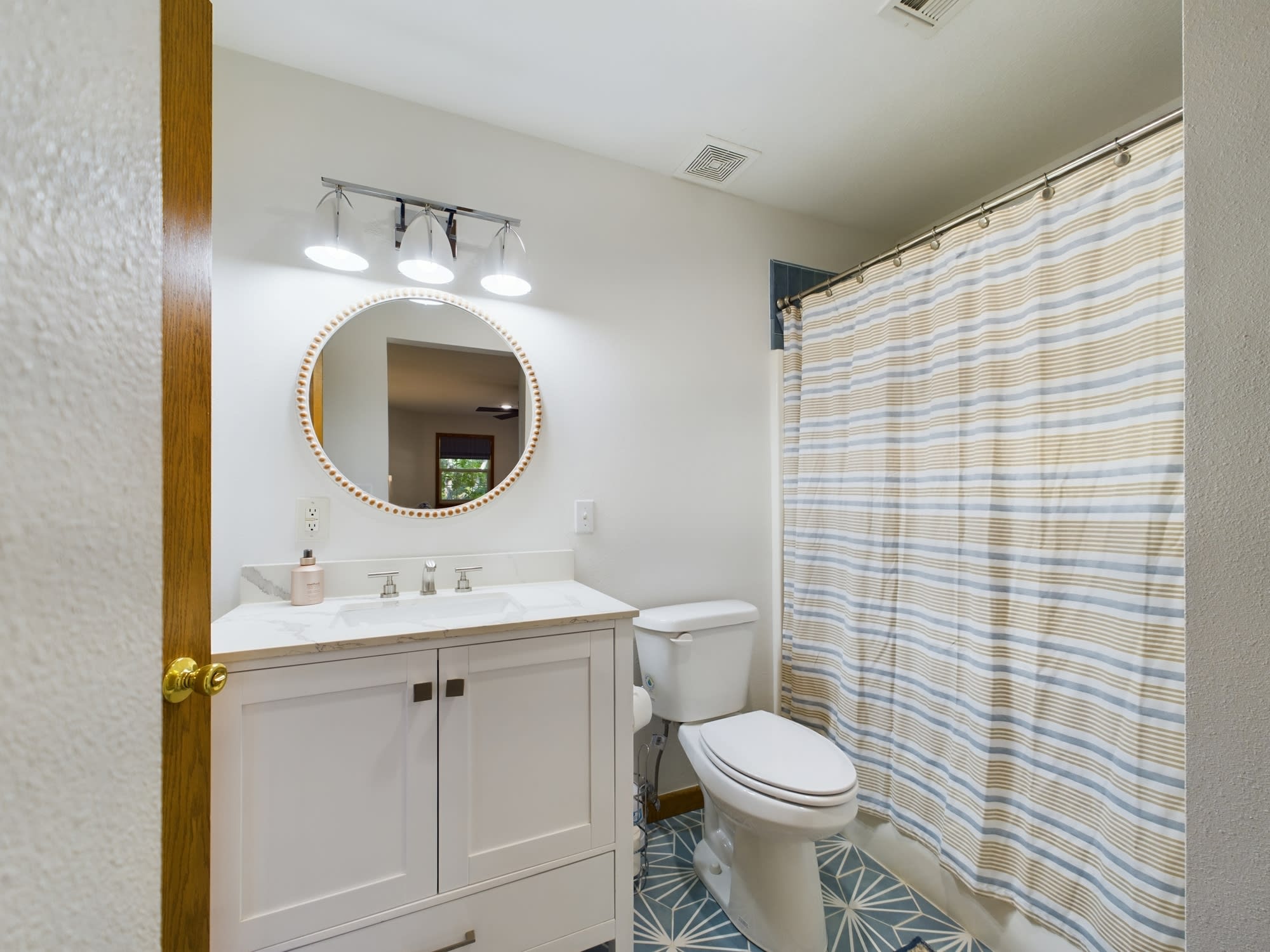 Primary Floor shared bathroom