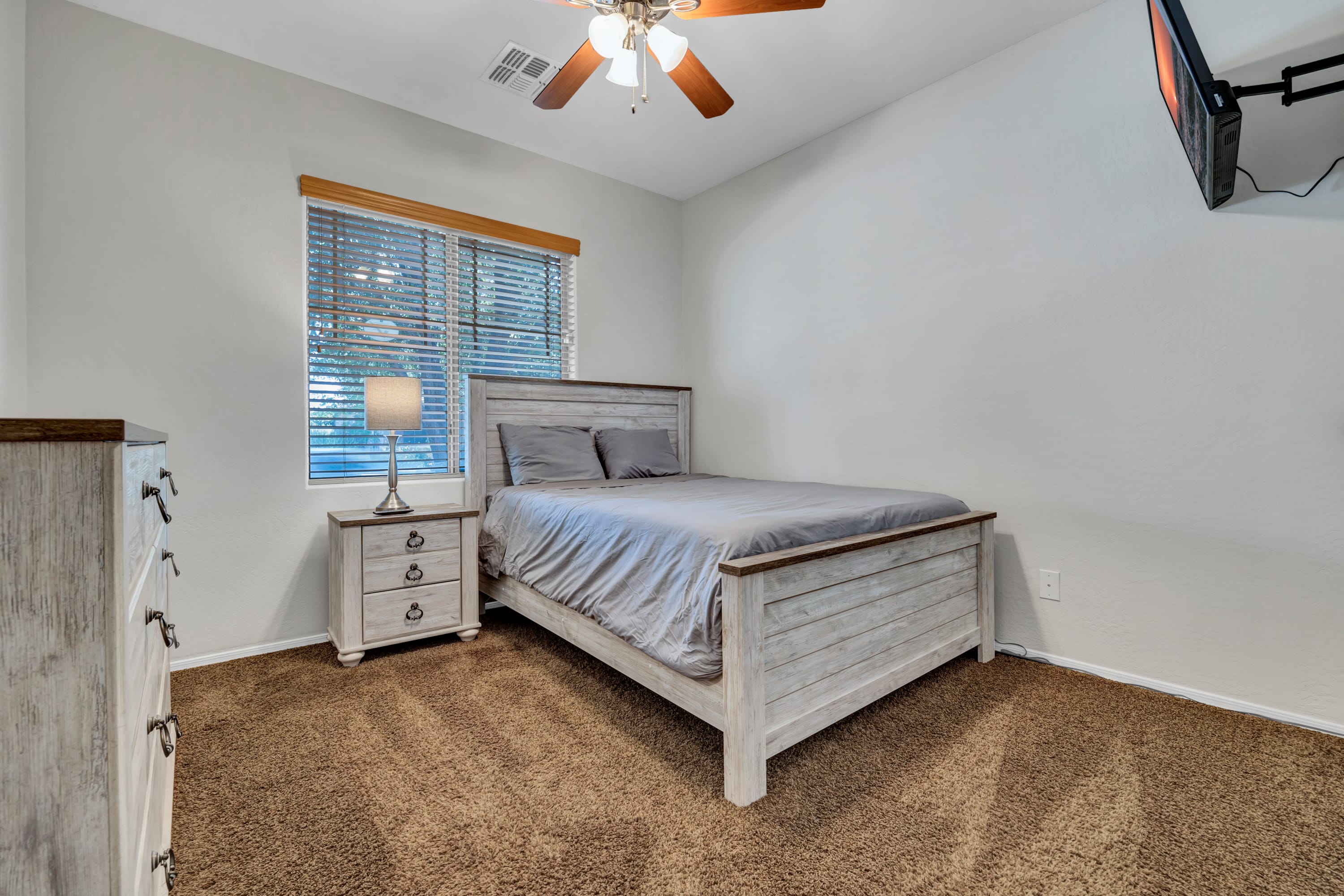 NEW! Pool, King Bed, Grill, Corn Hole - Foto 3