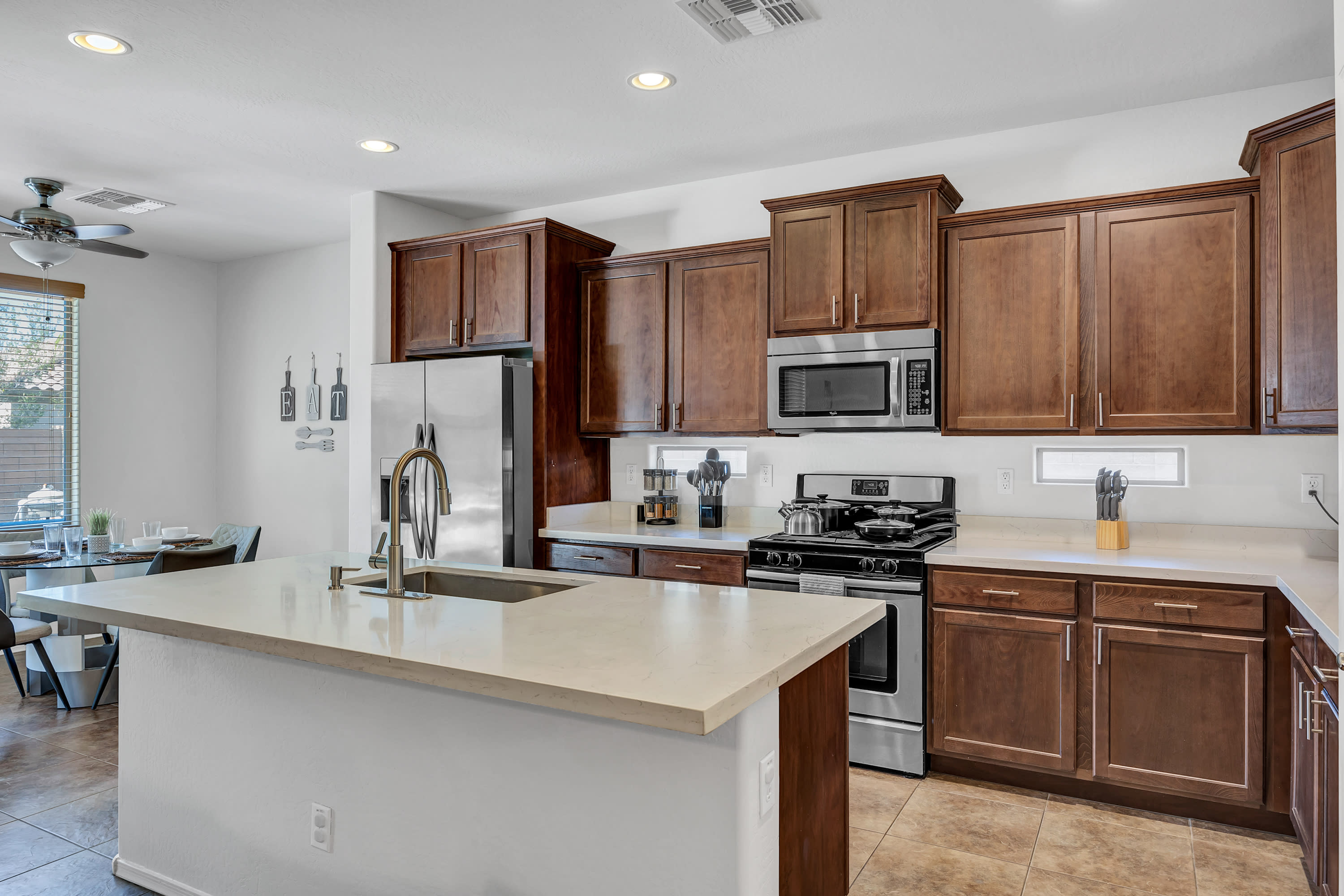 NEW! Pool, King Bed, Grill, Corn Hole - Foto 34