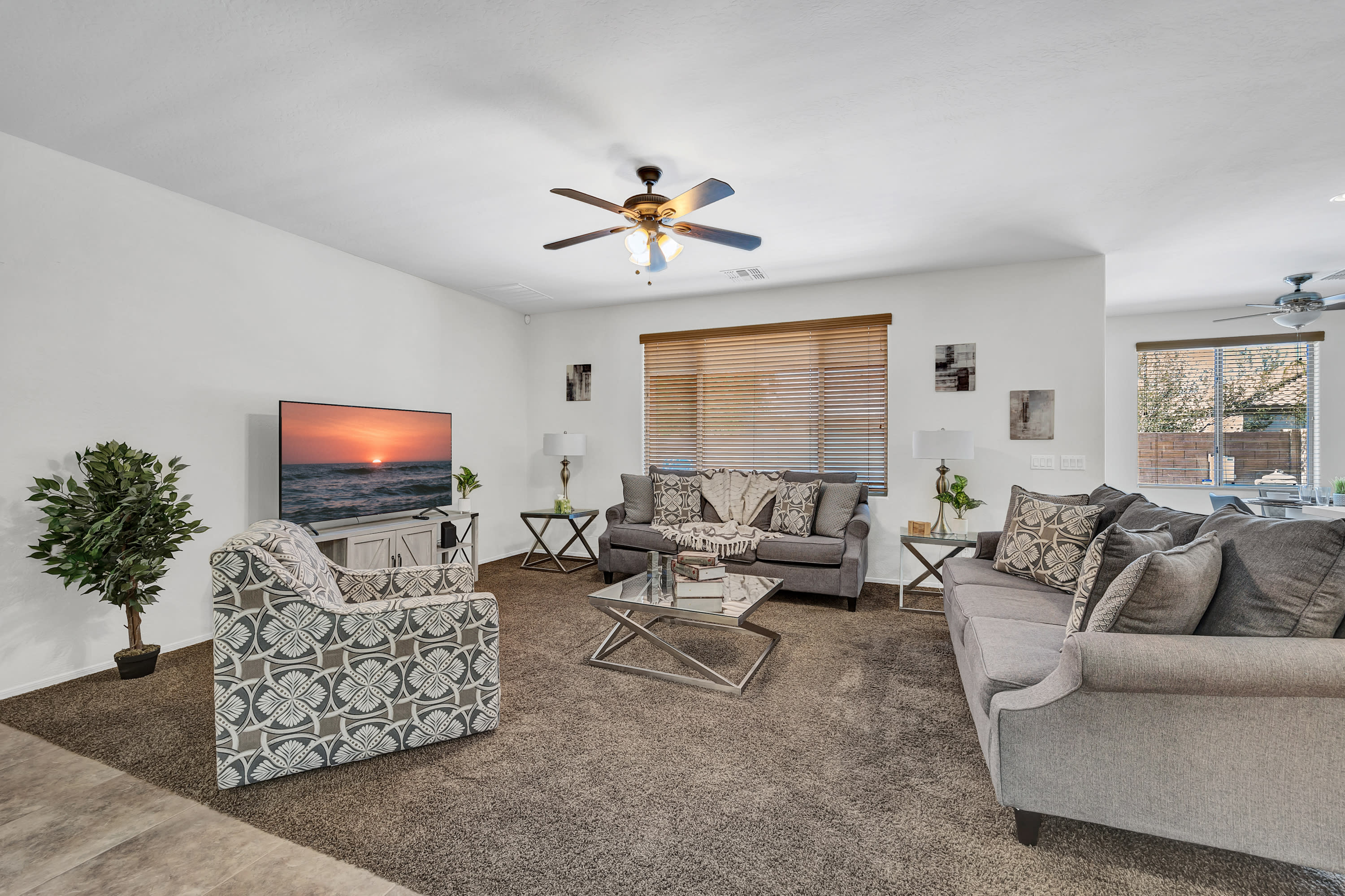 NEW! Pool, King Bed, Grill, Corn Hole - Foto 41