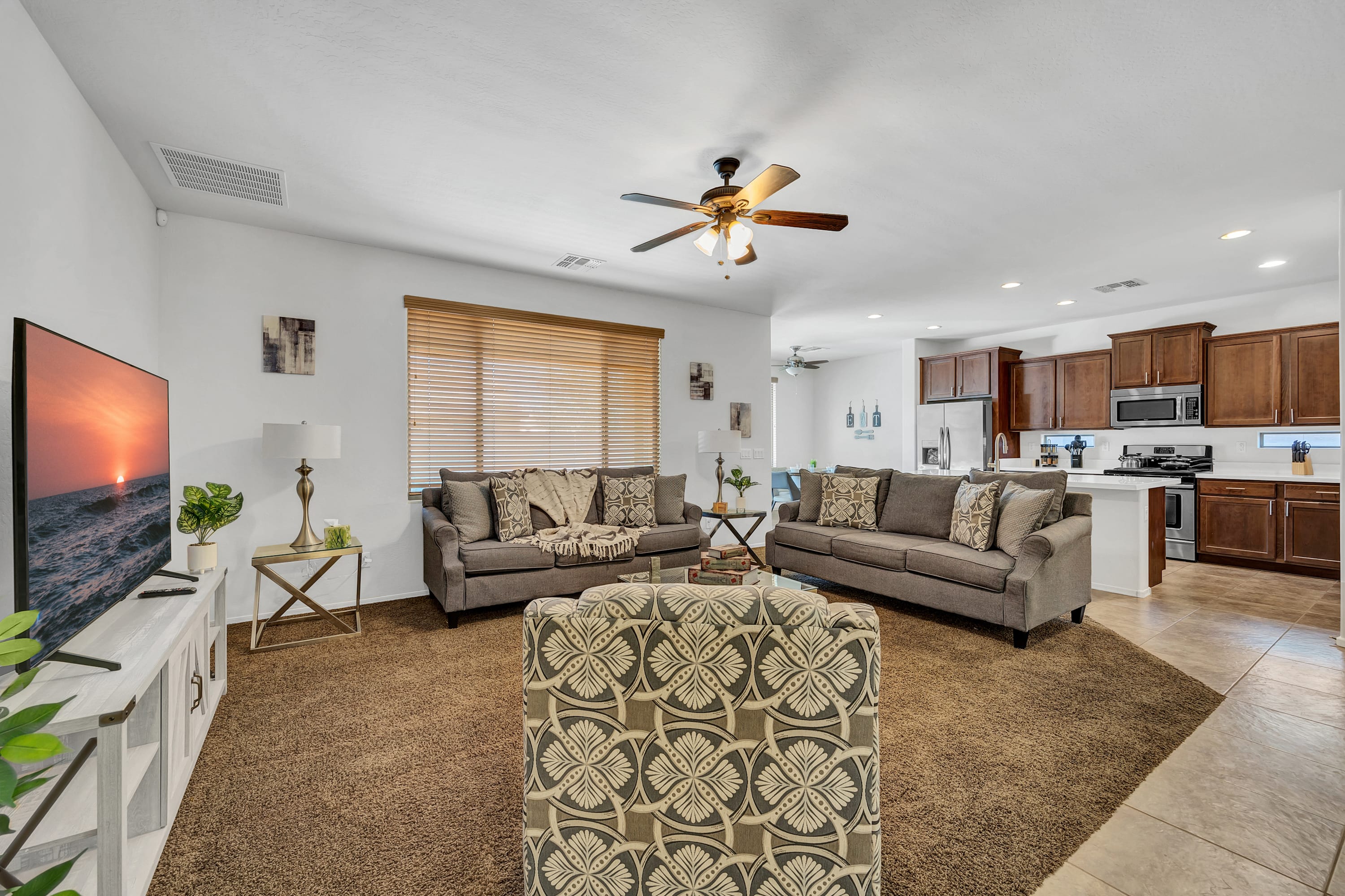 NEW! Pool, King Bed, Grill, Corn Hole - Foto 48