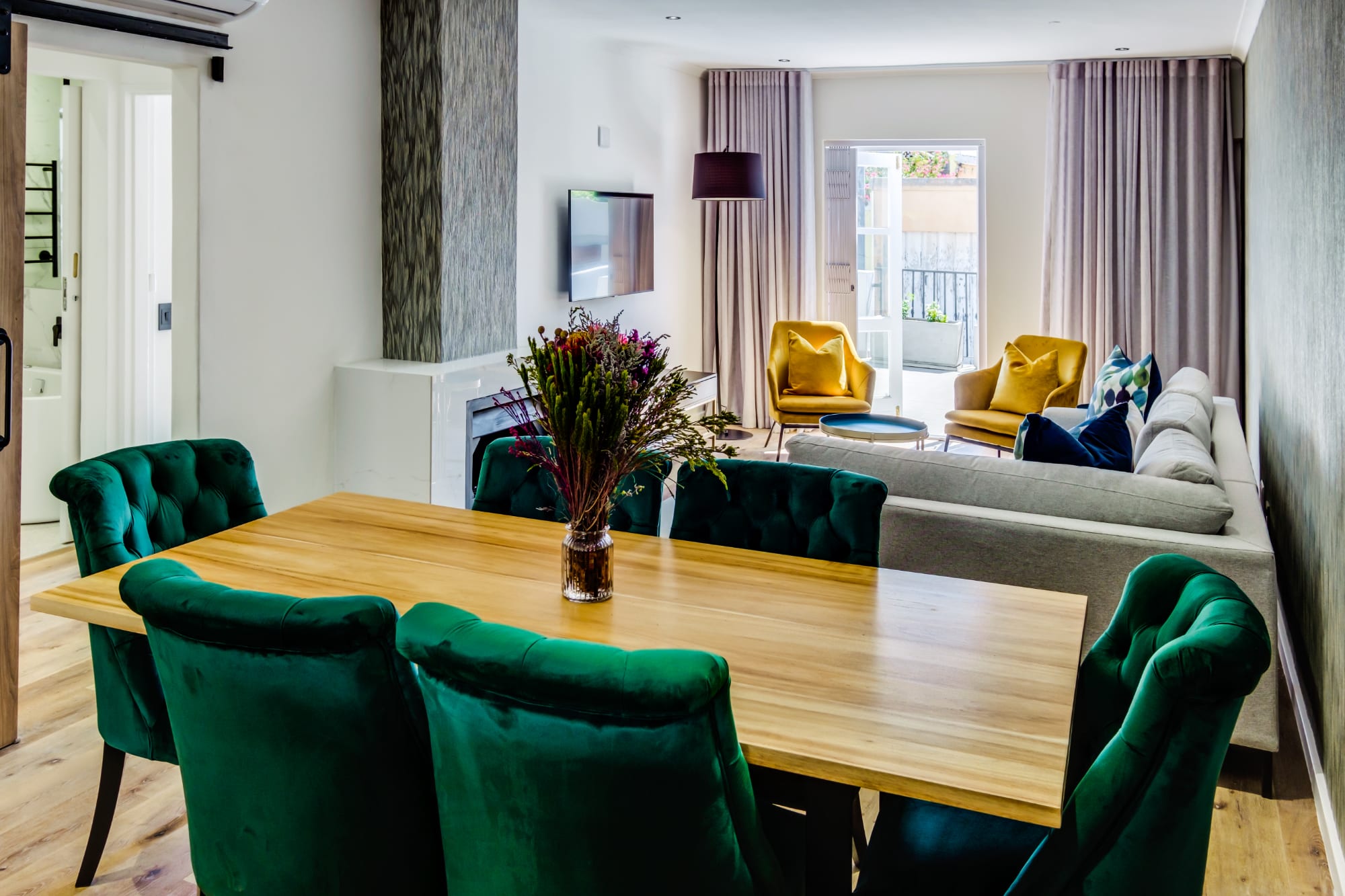 De Waterkant Townhouse with Pool Access 116 DWP 9