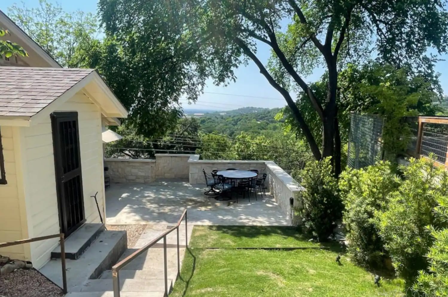 Pickleball Court, Hot Tub | Terrace - Portoro