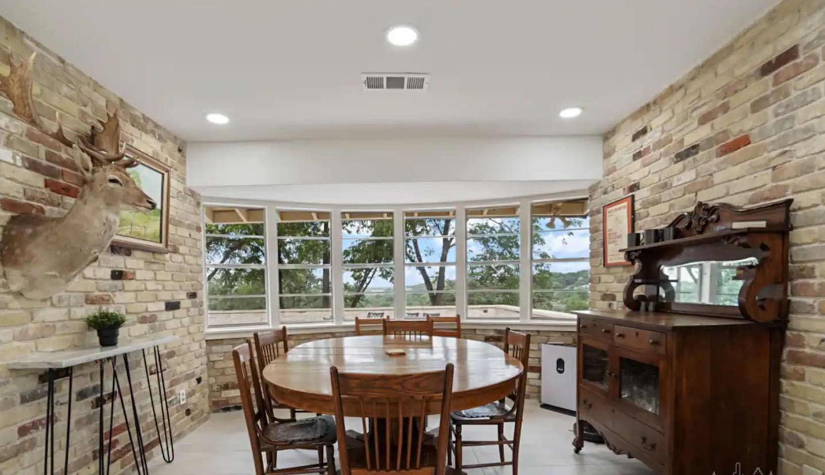 Pickleball Court, Hot Tub | Terrace - Portoro