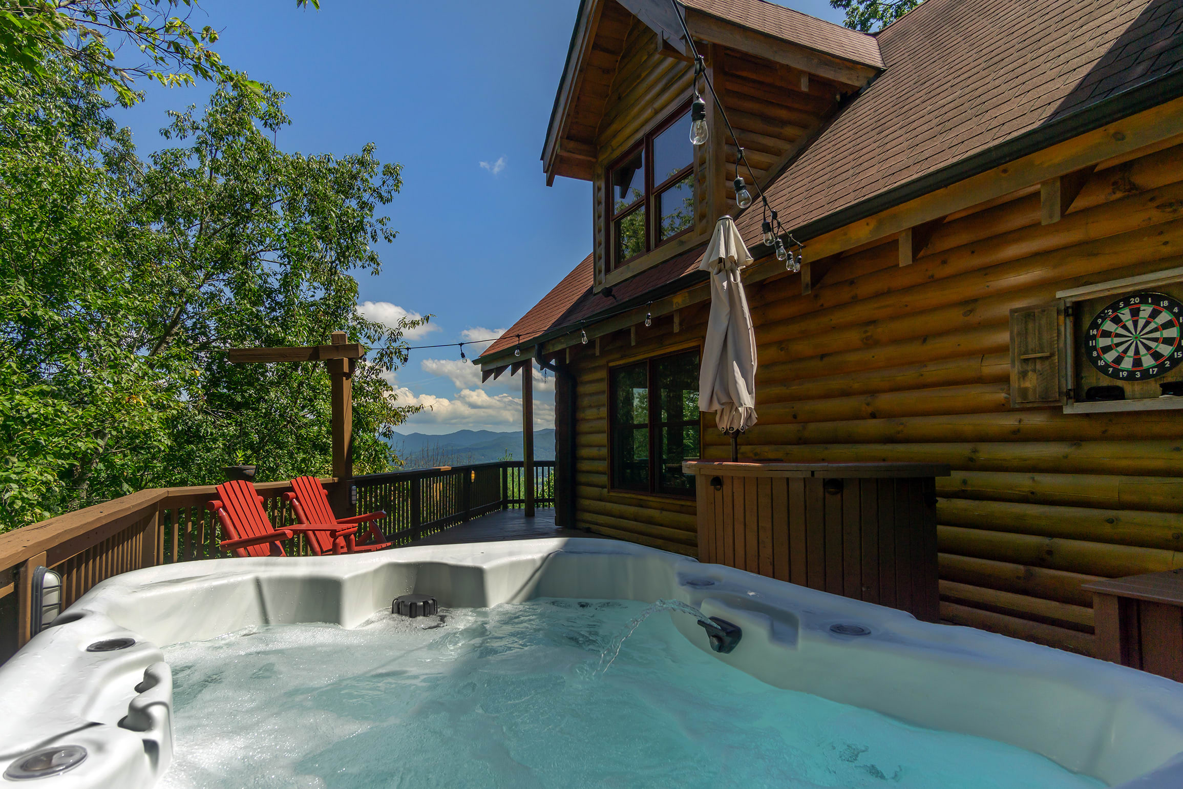 Dreamy Mountain Getaway~Hot Tub~Old Oak Lodge