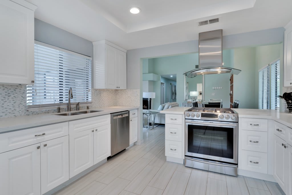 Refreshing Desert Escape near LQ Resort - Photo 2