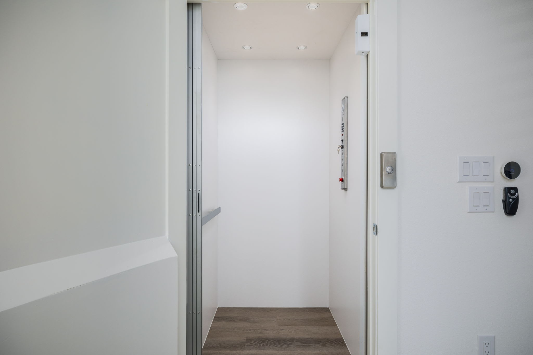 West Lake, Kitchen, Private | The Gem - Portoro