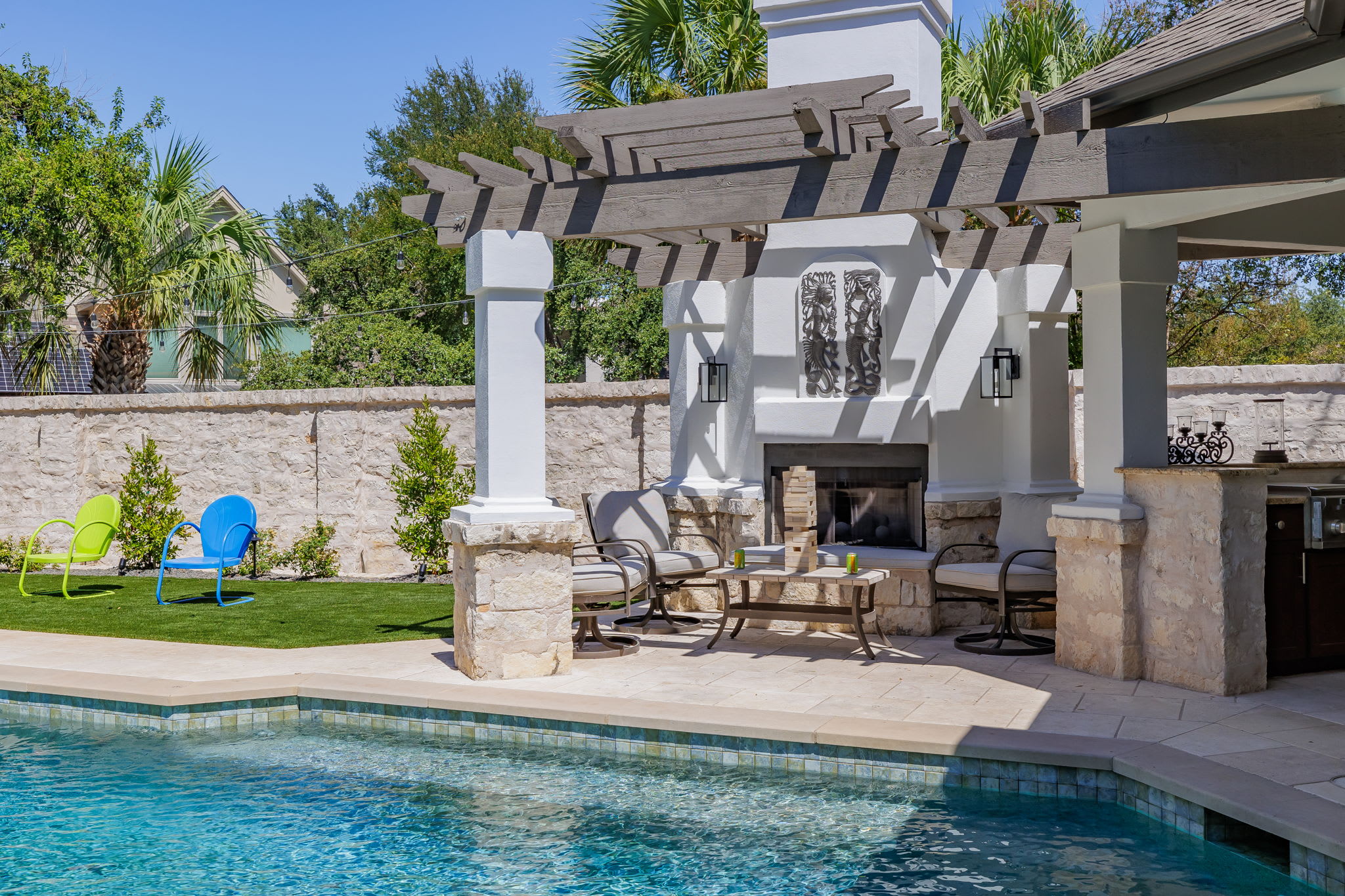 Pool, King Beds, Gym | The Alexander - Portoro