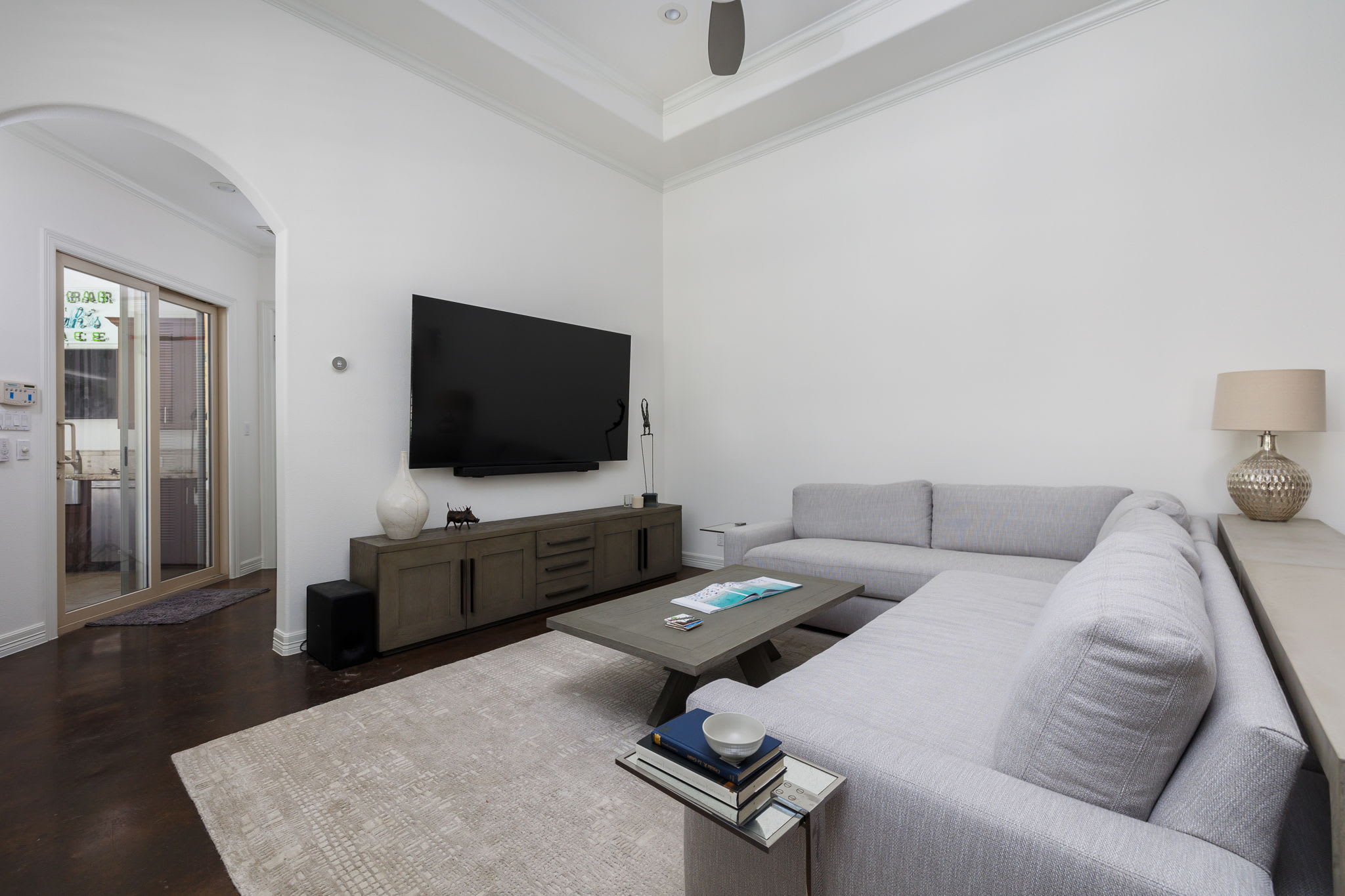 Pool, King Beds, Gym | The Alexander - Portoro