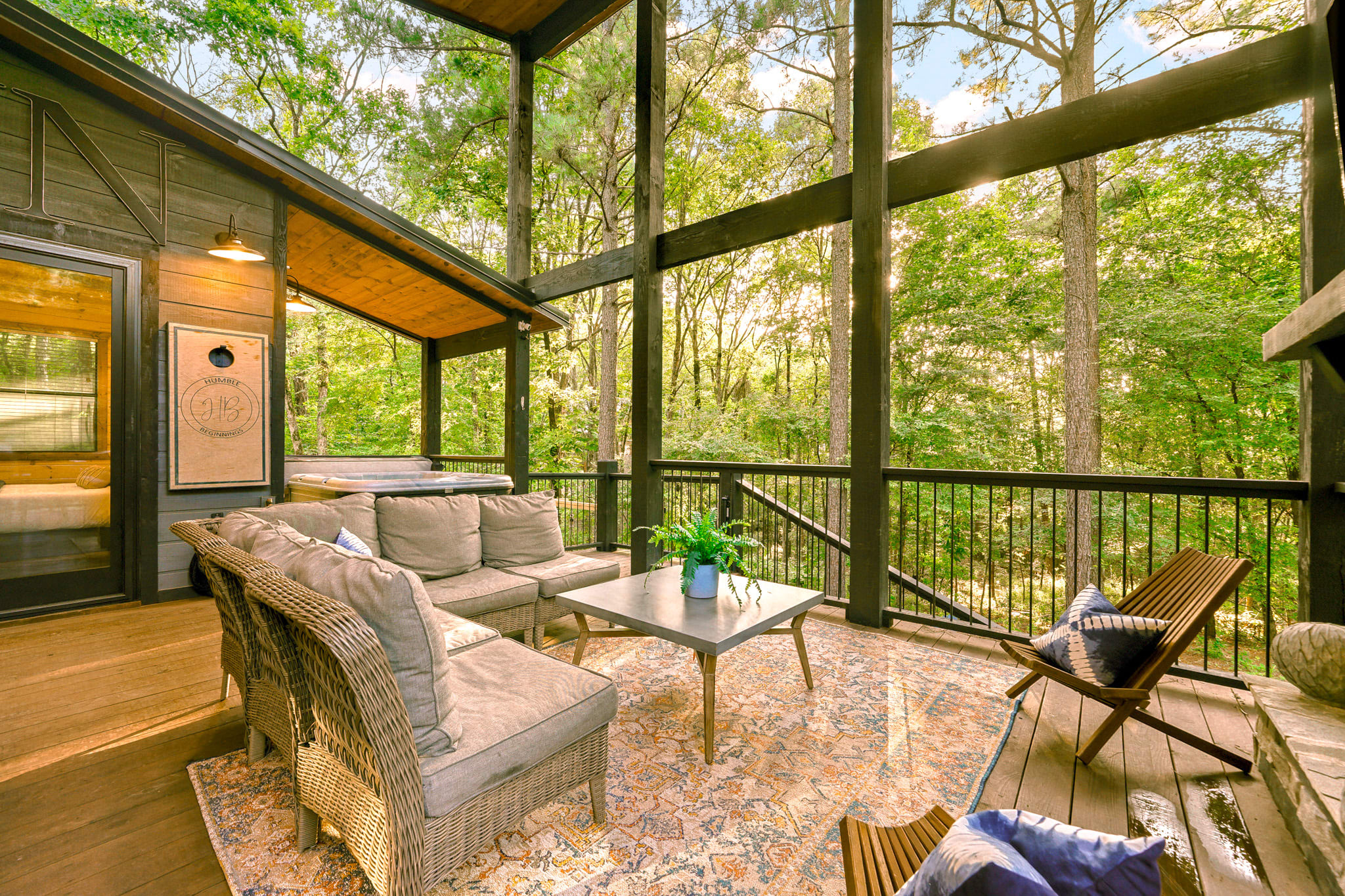 New! Modern Farmhouse w/ Jacuzzi, BBQ, Arcade! 