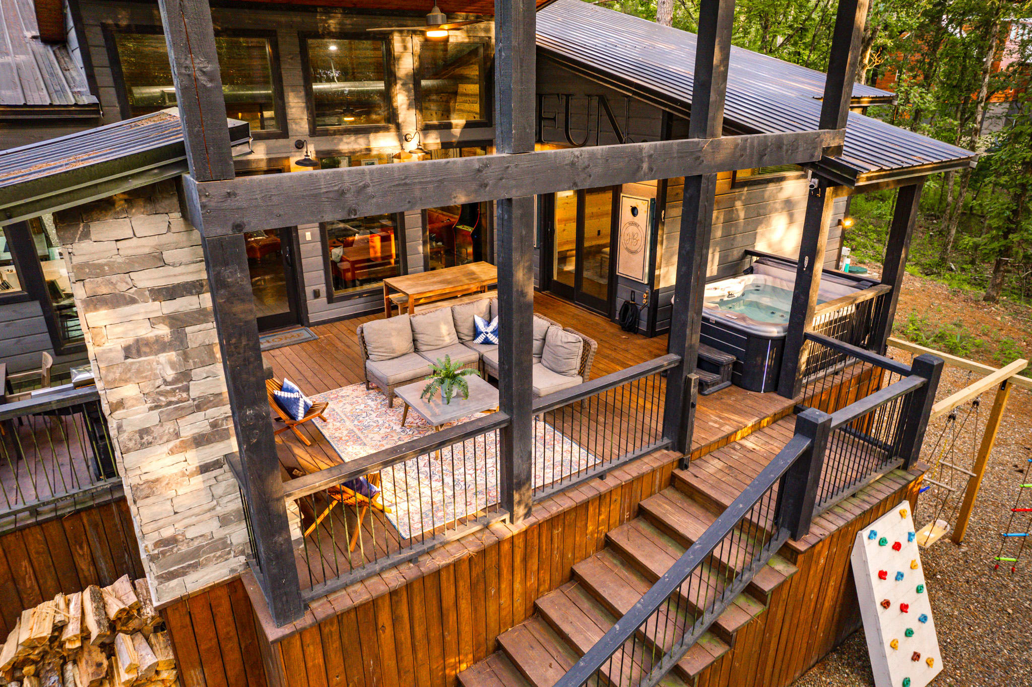 New! Modern Farmhouse w/ Jacuzzi, BBQ, Arcade! 