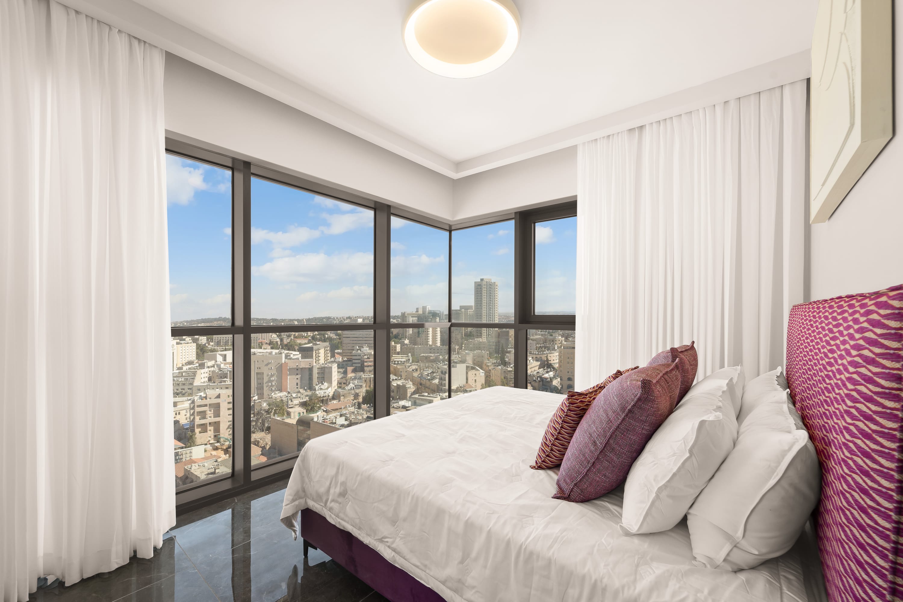 Luxury Apartment in the Heart of Jerusalem Stunning Panoramic Views photo 16