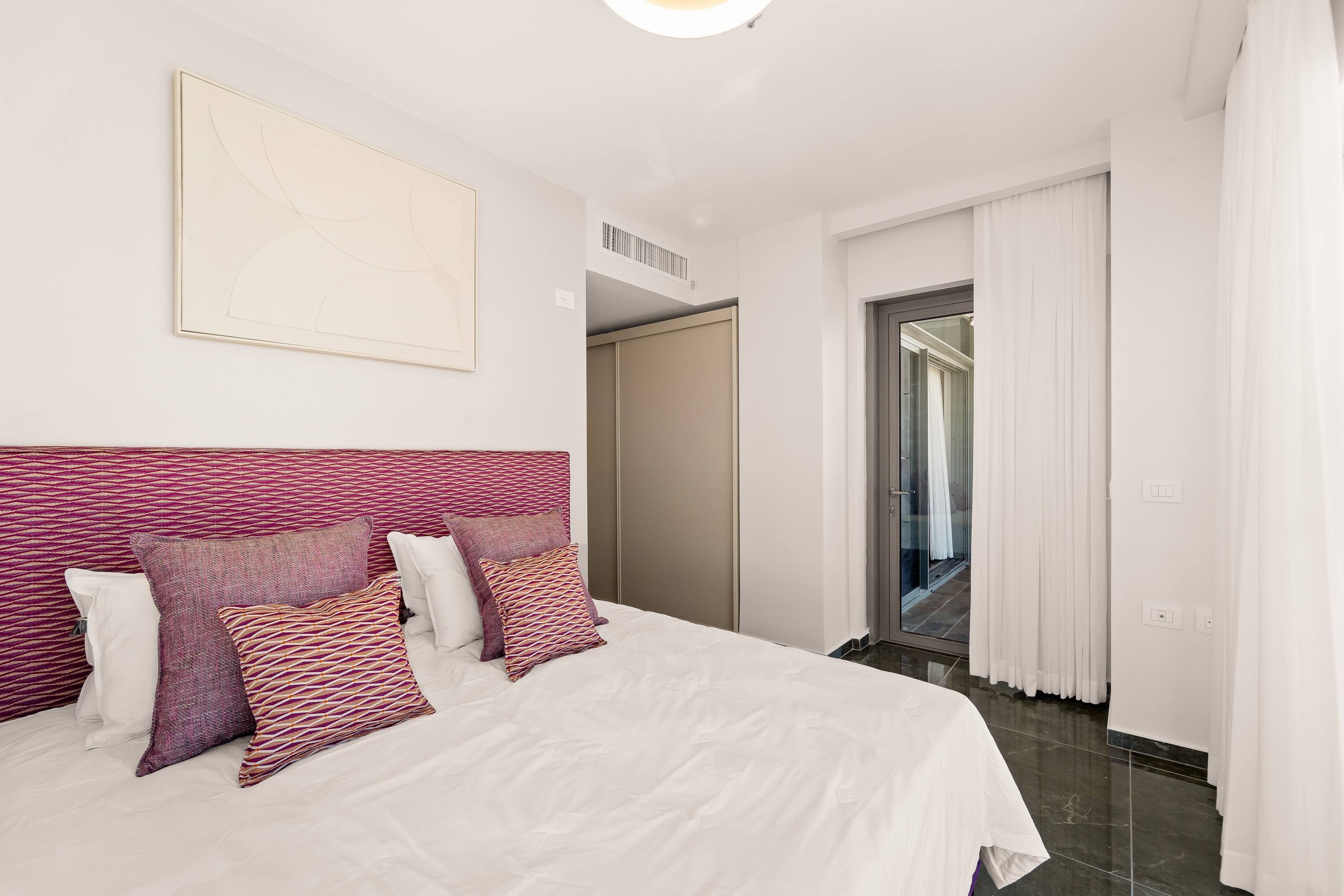 Luxury Apartment in the Heart of Jerusalem Stunning Panoramic Views photo 19