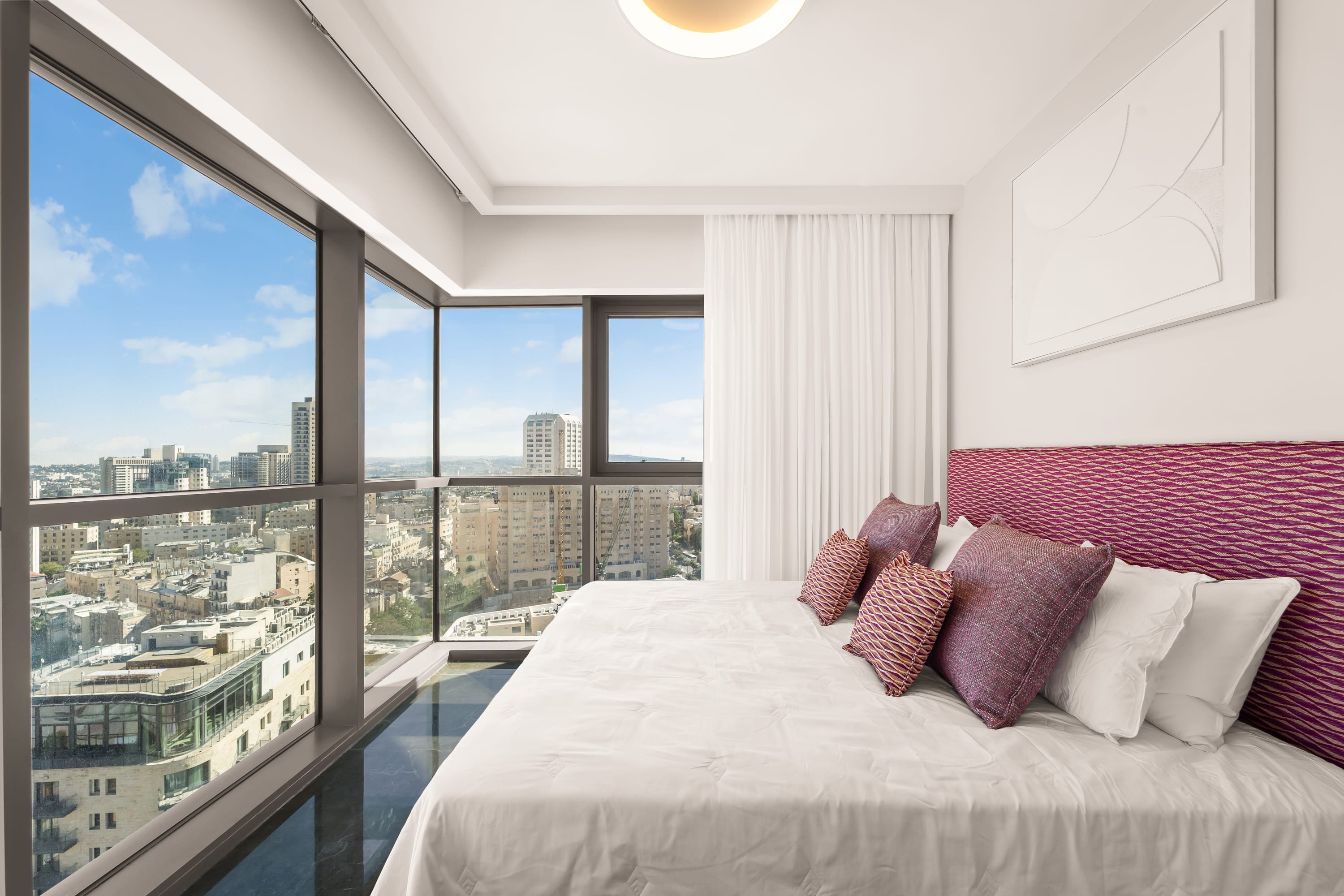 Luxury Apartment in the Heart of Jerusalem Stunning Panoramic Views photo 40
