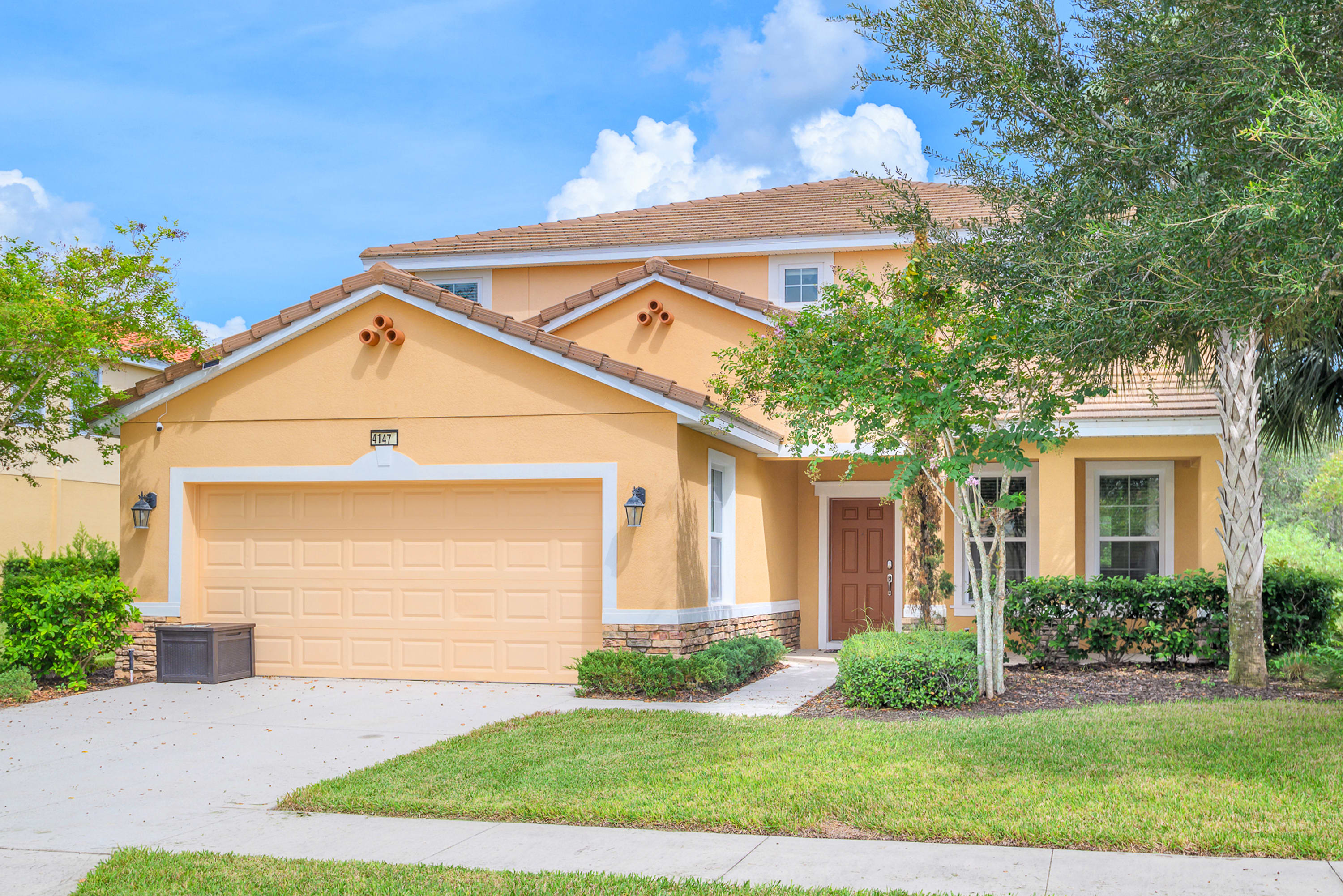 14 Guest Capacity 6 Bedroom Home at the Solterra Resort