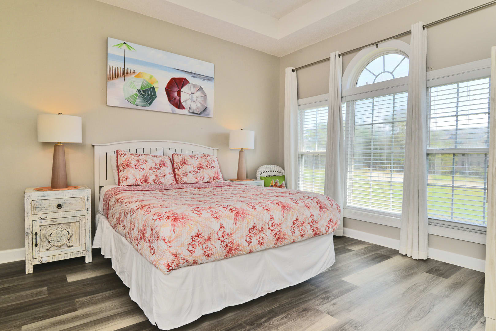 Barefoot Dream! Modern and Gorgeous w 15000sf Pool