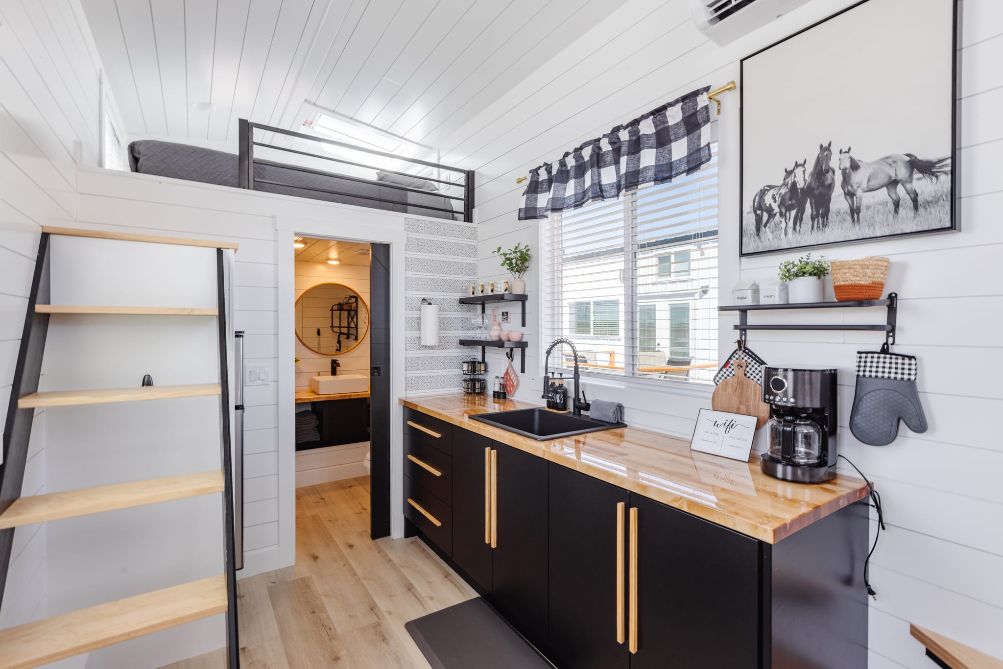 Zion Tiny Home • Hot Tub • Gooseberry Mesa Trails — Apple Valley, UT — vacation rental
