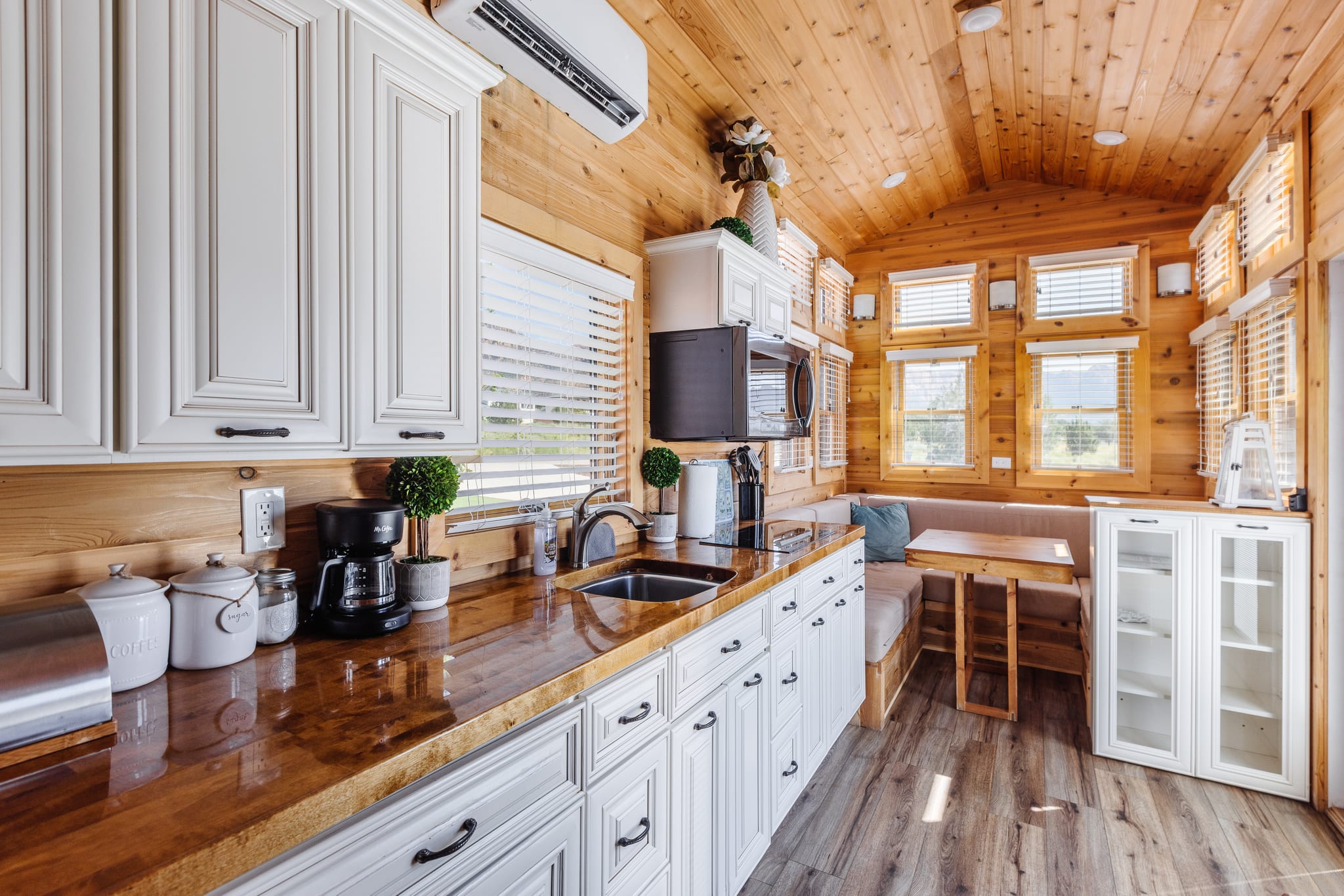Couples’ Escape Near Zion | Pet Friendly — Apple Valley, UT — vacation rental