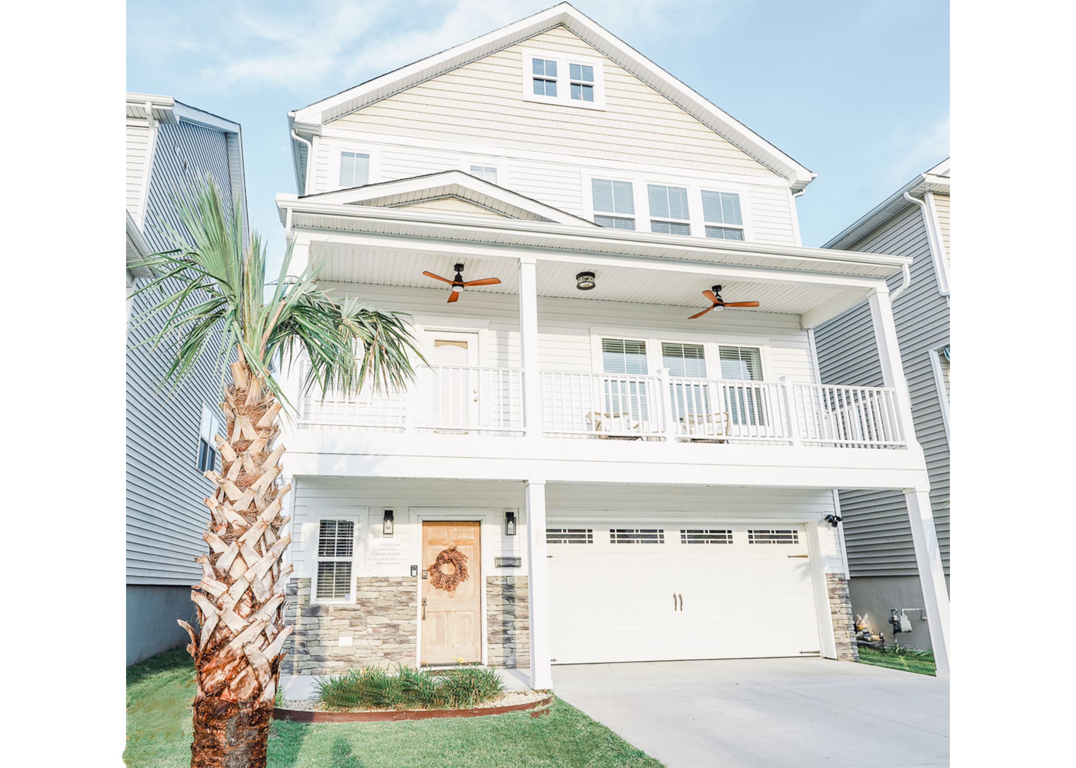 EastBay Getaway 4 BR Pet Friendly Steps to Beach