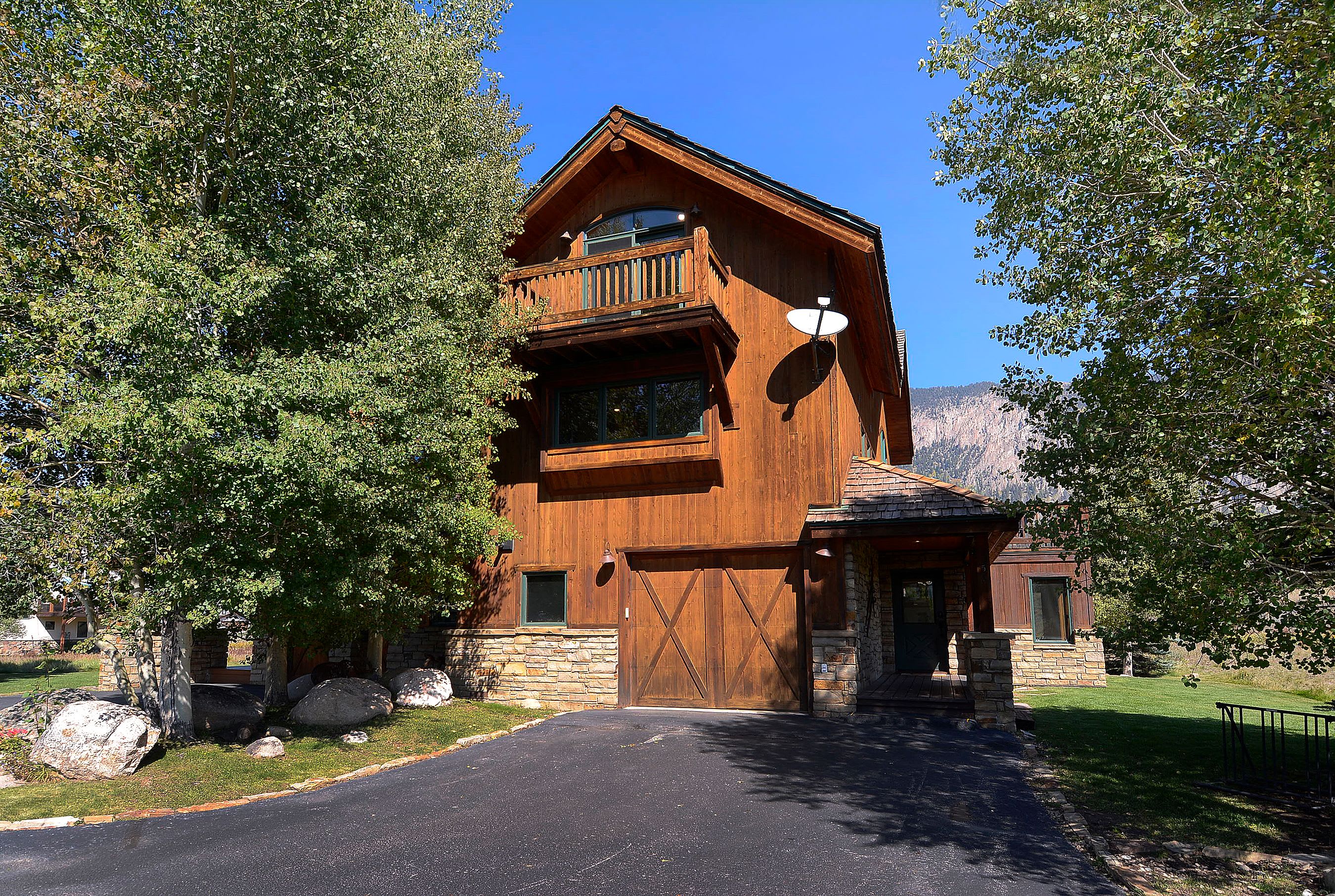 The 8th Green of the Club at CB!  Dog Friendly! — Skyland & Surrounding Areas, CO — vacation rental