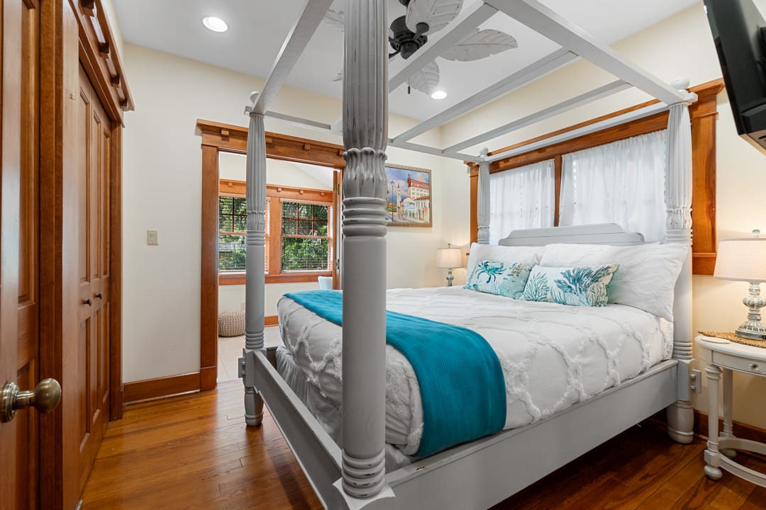 Flagler Cottage | 1 Block to Historic District — photo 14