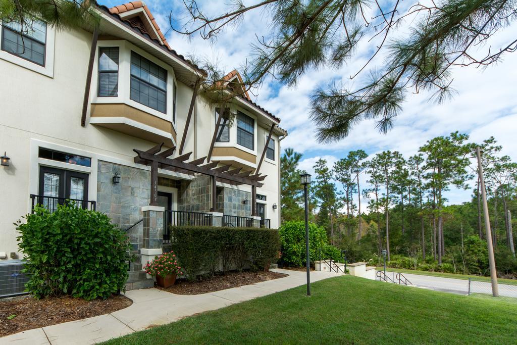 Pet Friendly Resort TownHome Near Disney | Photo 3