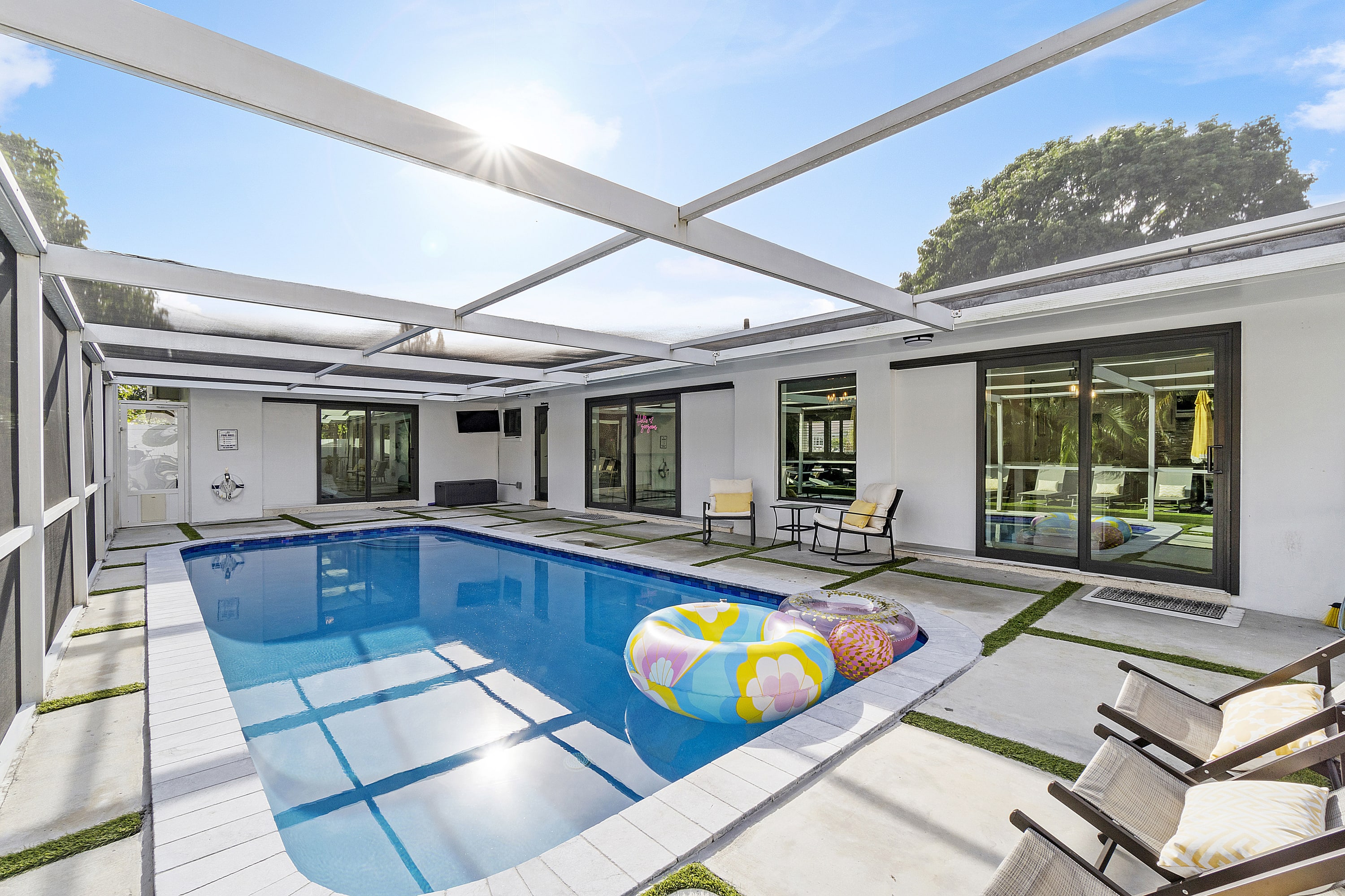Amazing Pool with Plenty of Seating!