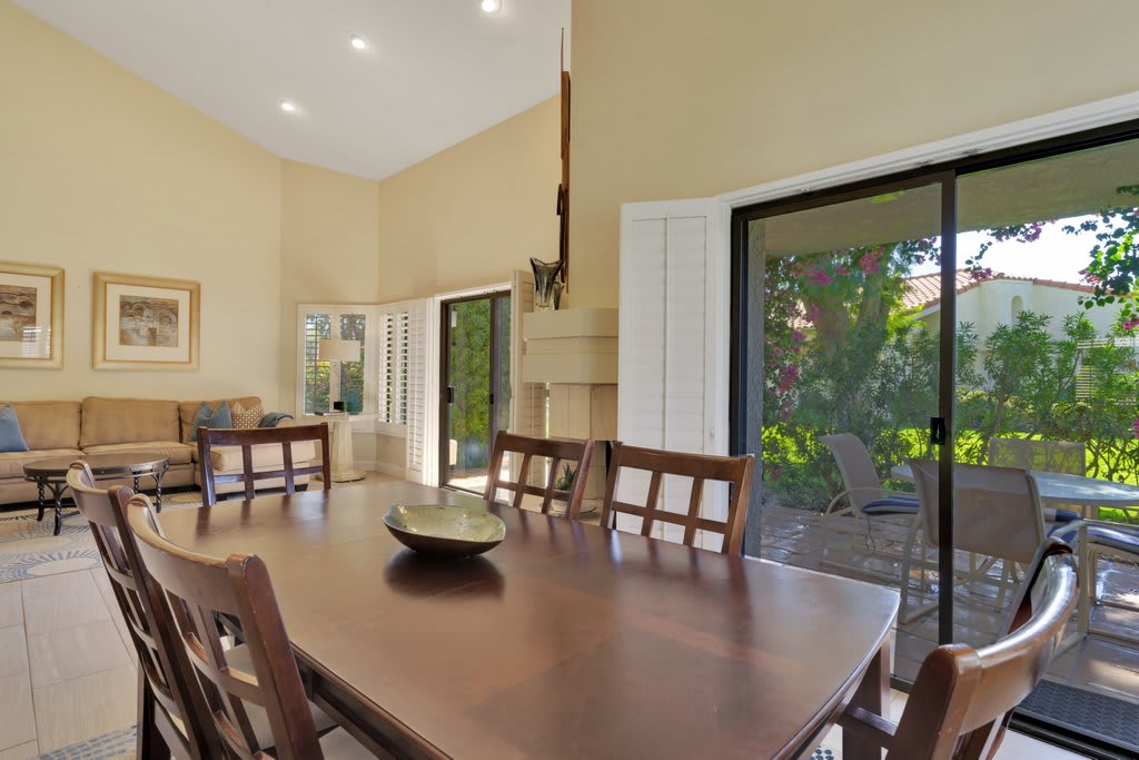 Gorgeous Villa near LQ Resort, Prime Location! - Photo 4