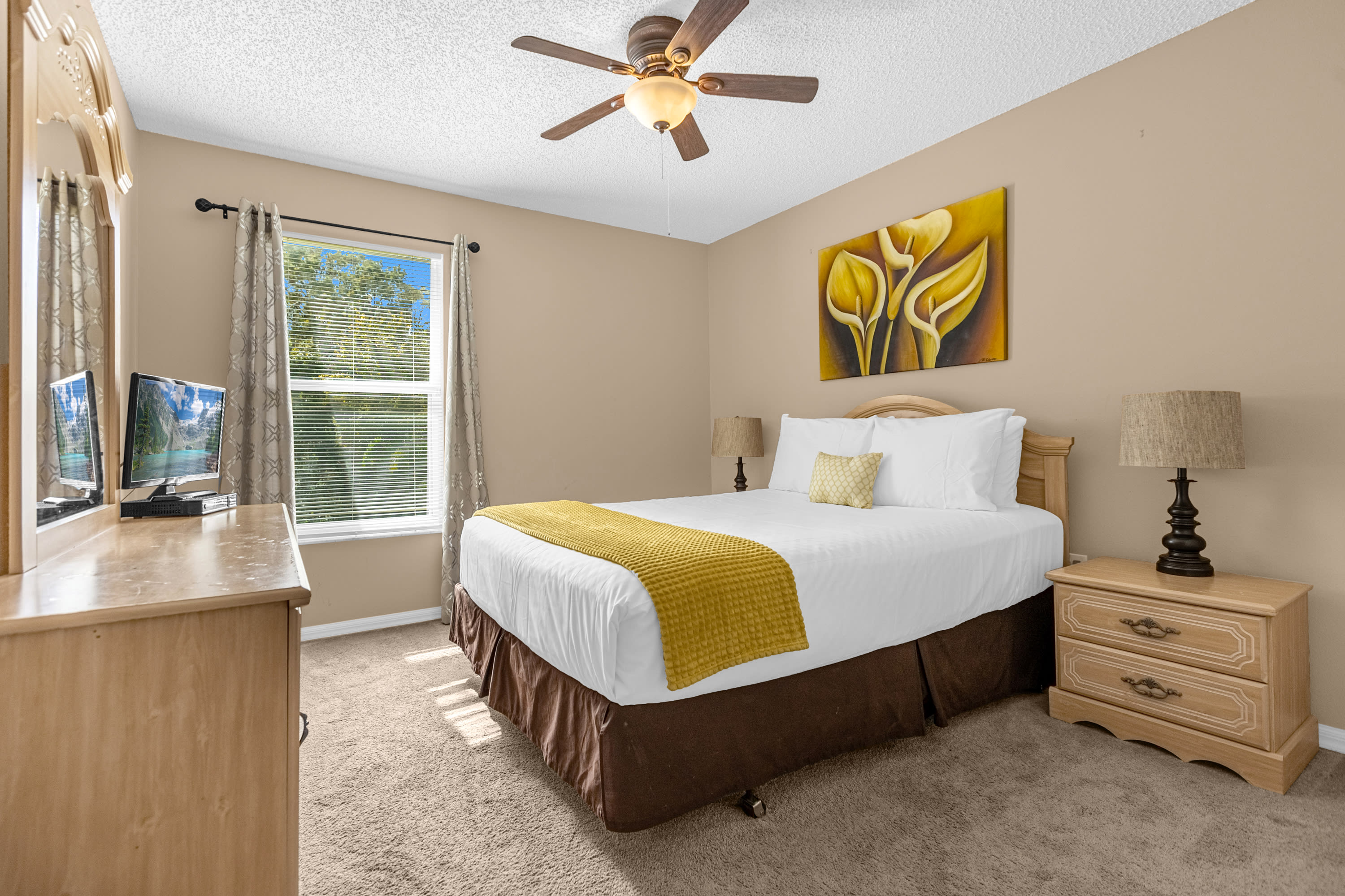 Bright And Modern Bedroom With Garden Views And Comfortable Bed