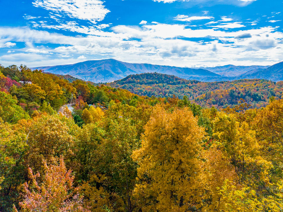 Movie Theater Hot Tub Private Mtn Views