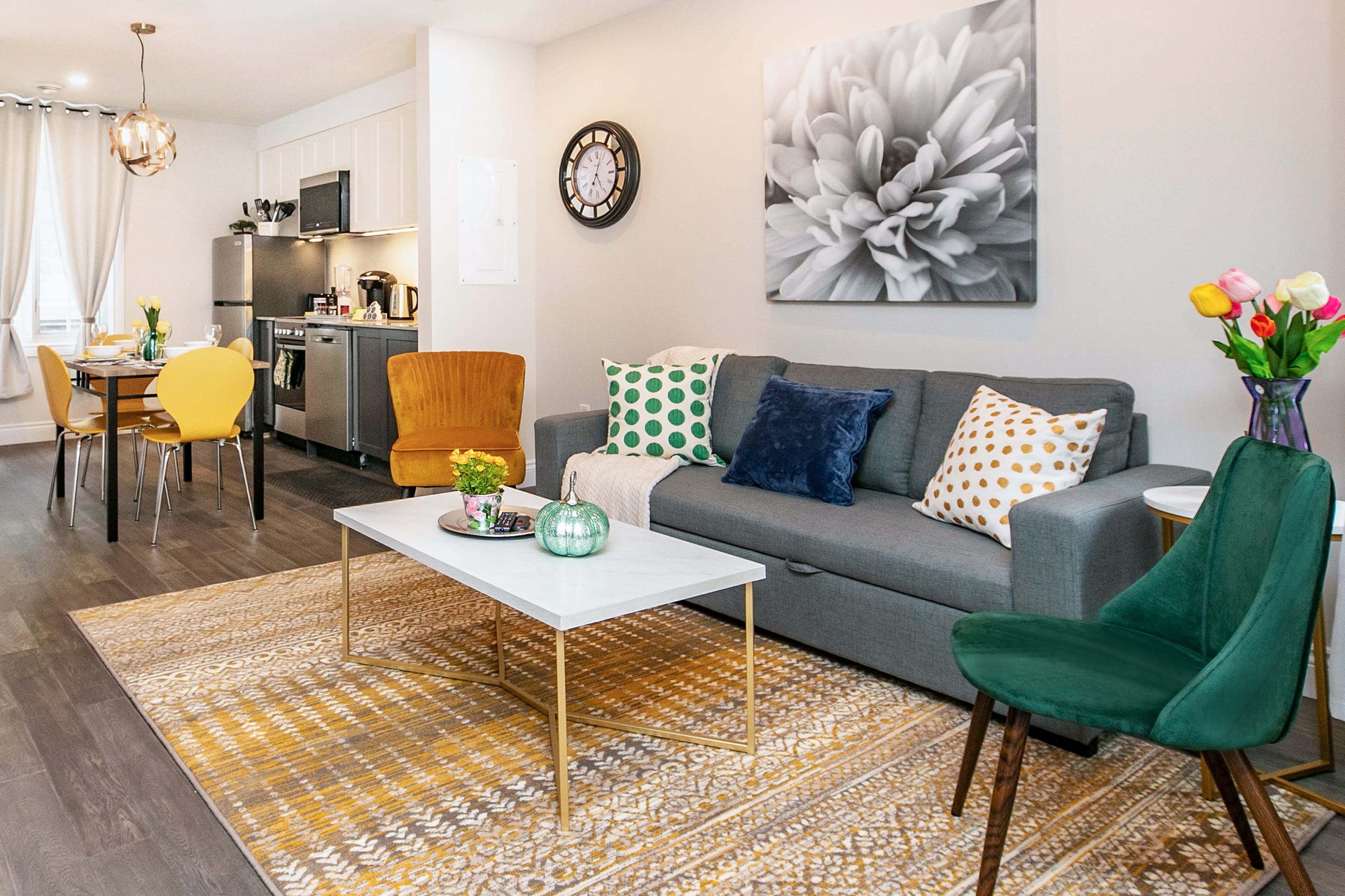Lowertown Apartment Sleeps 4
