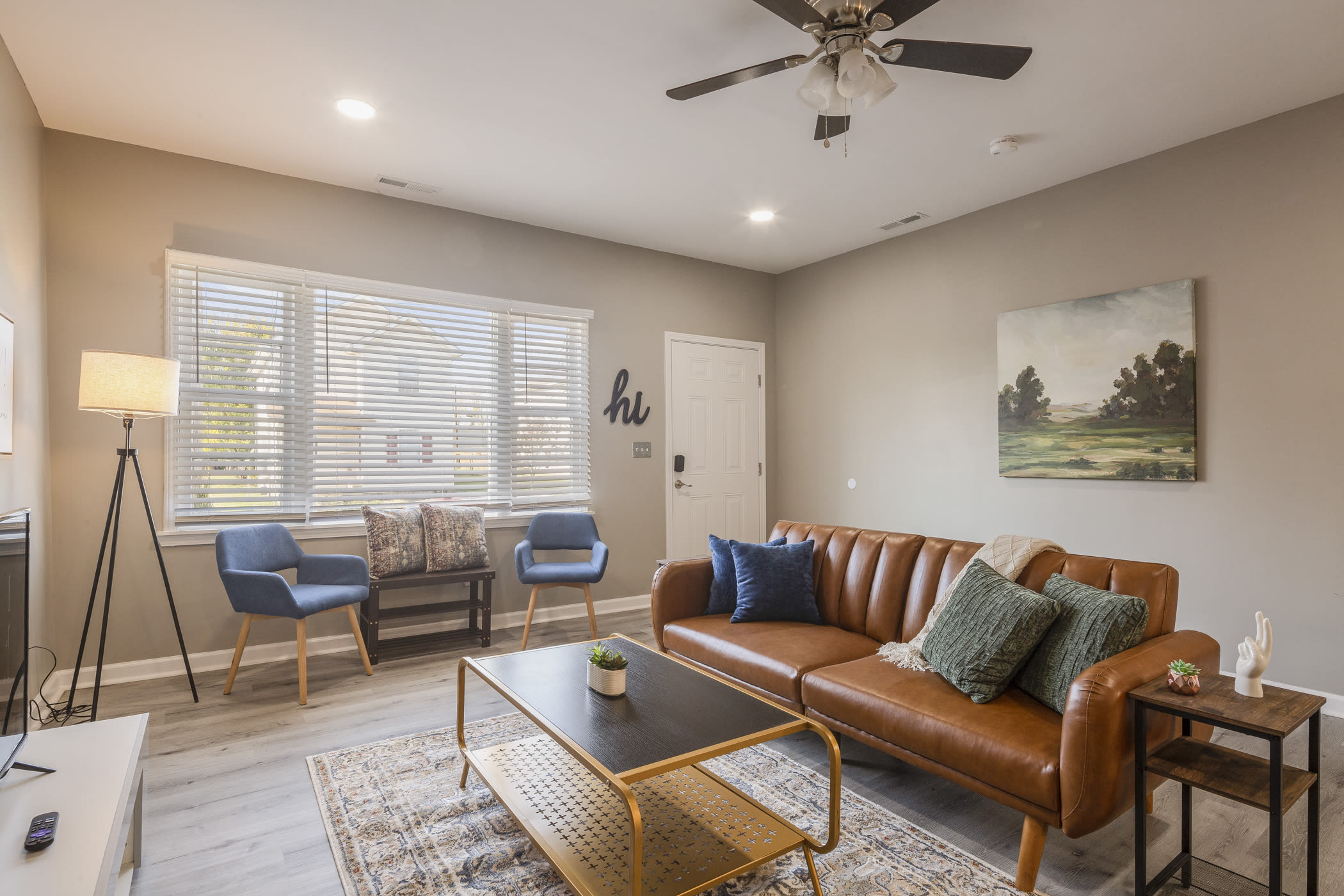 Newly renovated 4BR CozySuites! in Louisville, KY
